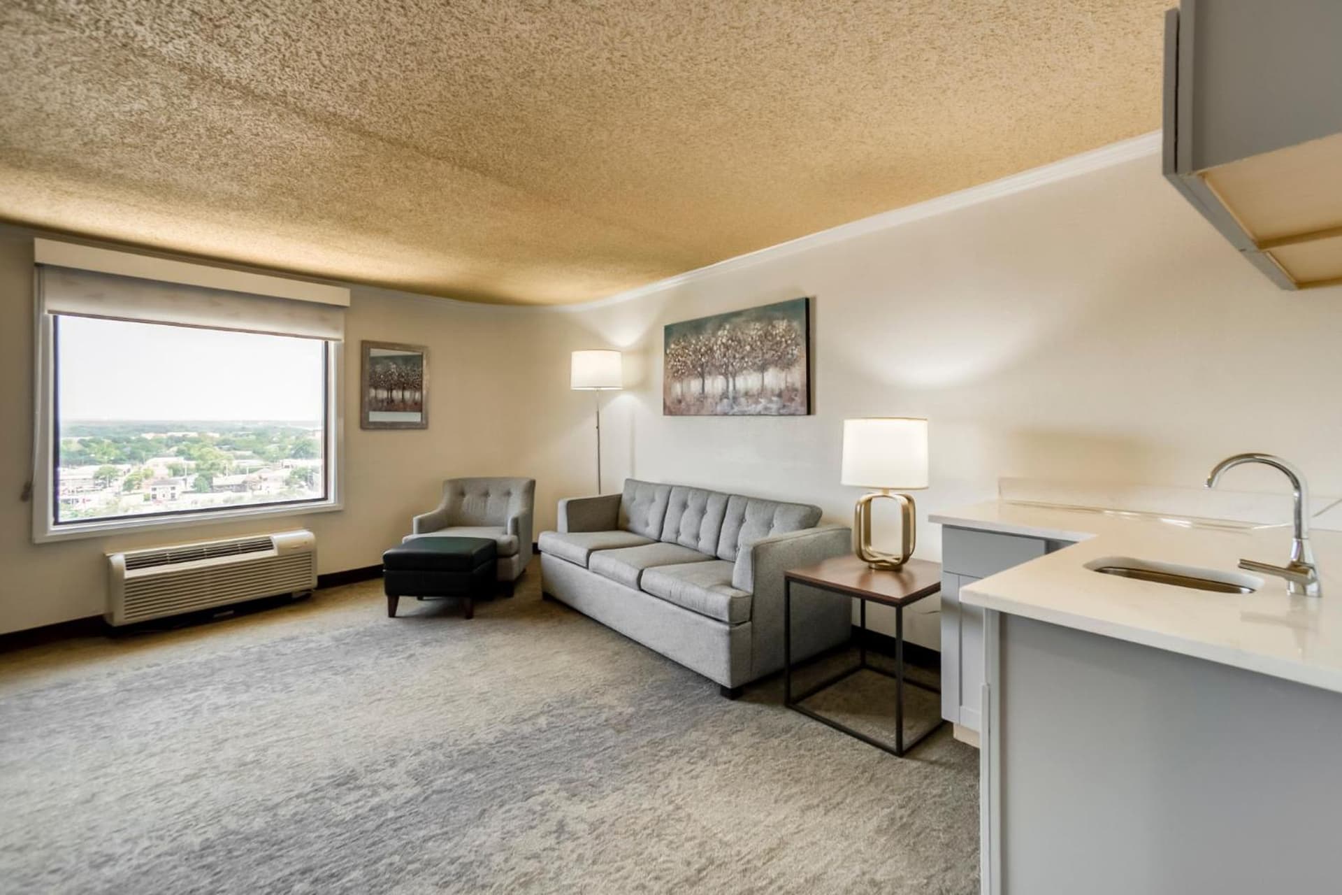 Holiday Inn Mobile Downtown Historic District by IHG gallery photo in Mobile, AL — image 12