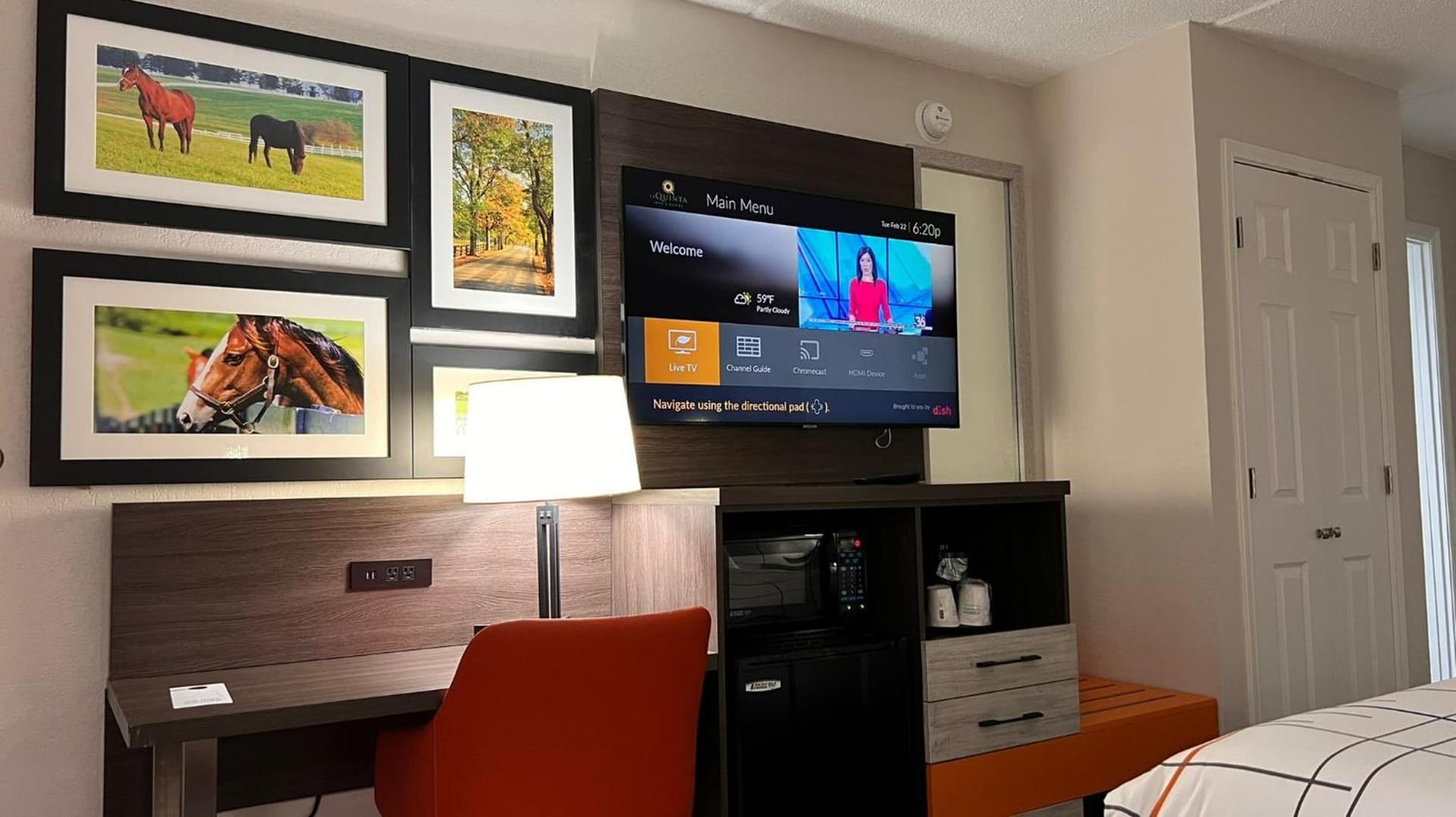 La Quinta Inn Lexington-Horse Park interior in Lexington, KY — gallery photo 2