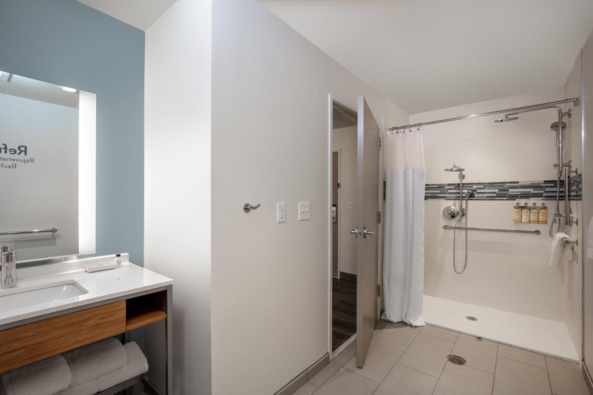 EVEN Hotels Denver Tech Center-Englewood by IHG gallery photo in Centennial, CO — image 43