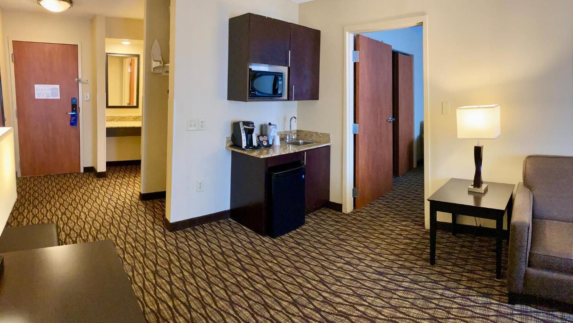 Holiday Inn Express Hotel & Suites Edmond by IHG gallery photo in Edmond, OK — image 48