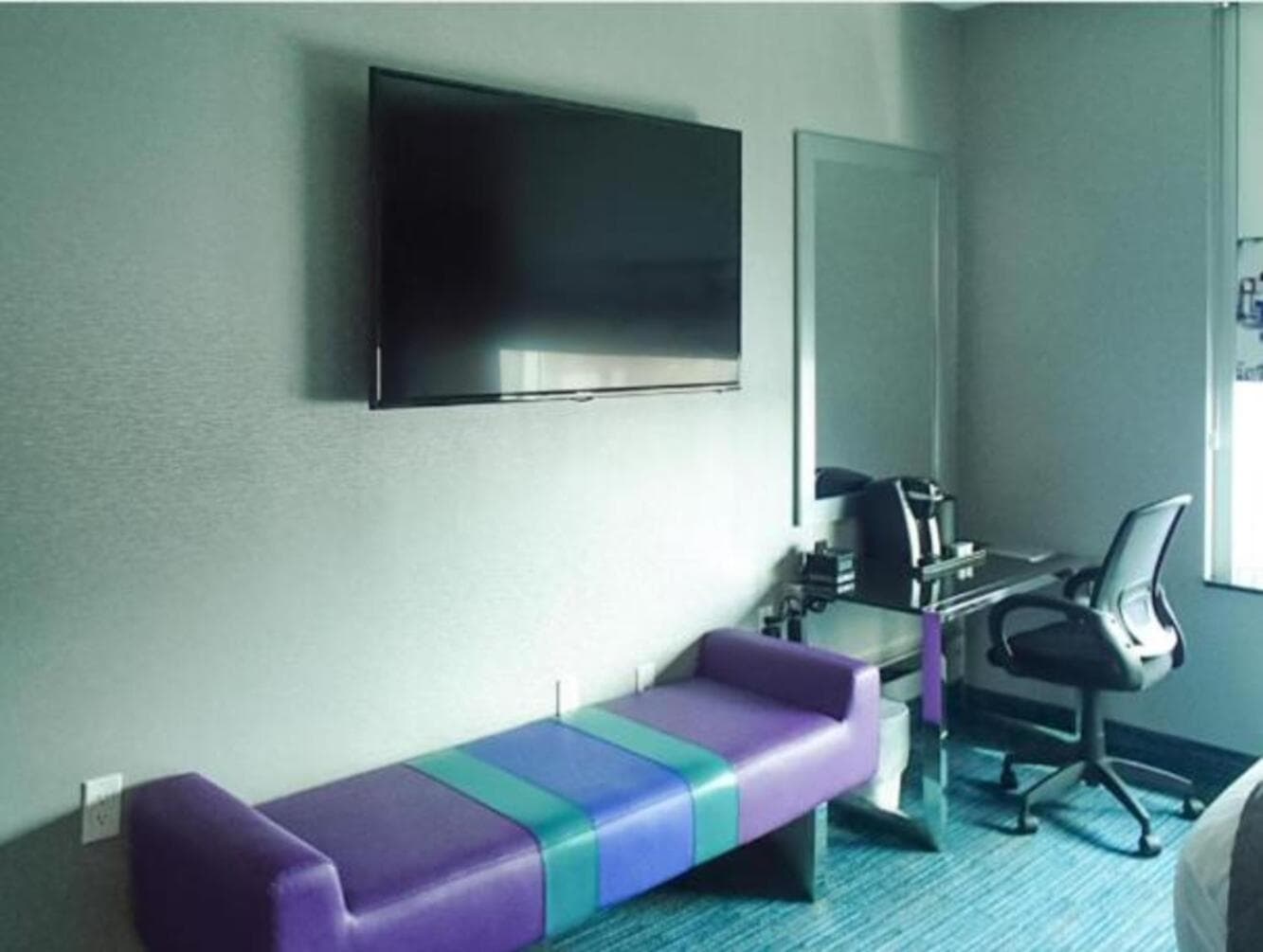 Umbrella Hotel gallery photo in Bronx, NY — image 5