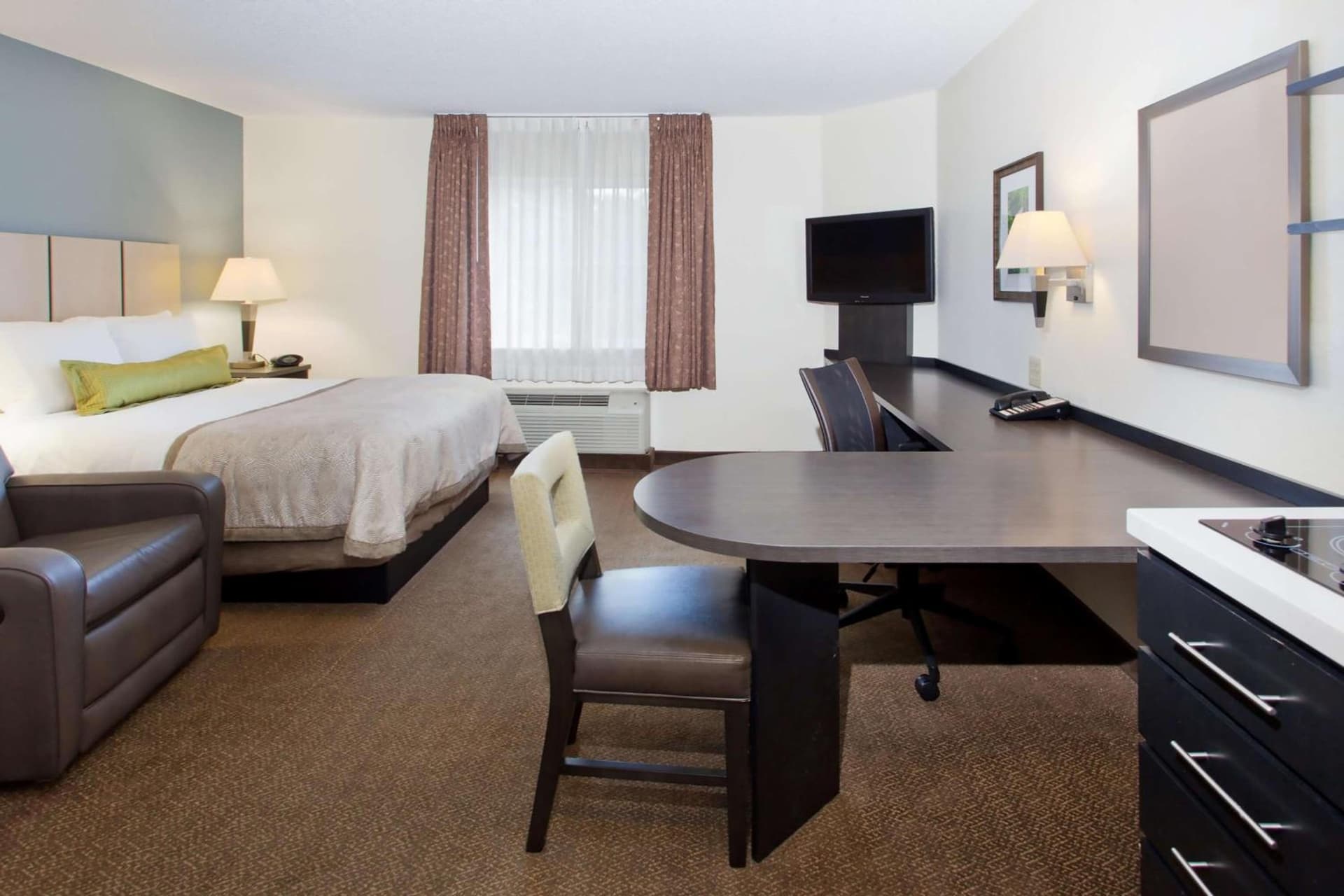 Candlewood Suites Wichita - Airport by IHG gallery photo in Wichita, KS — image 11