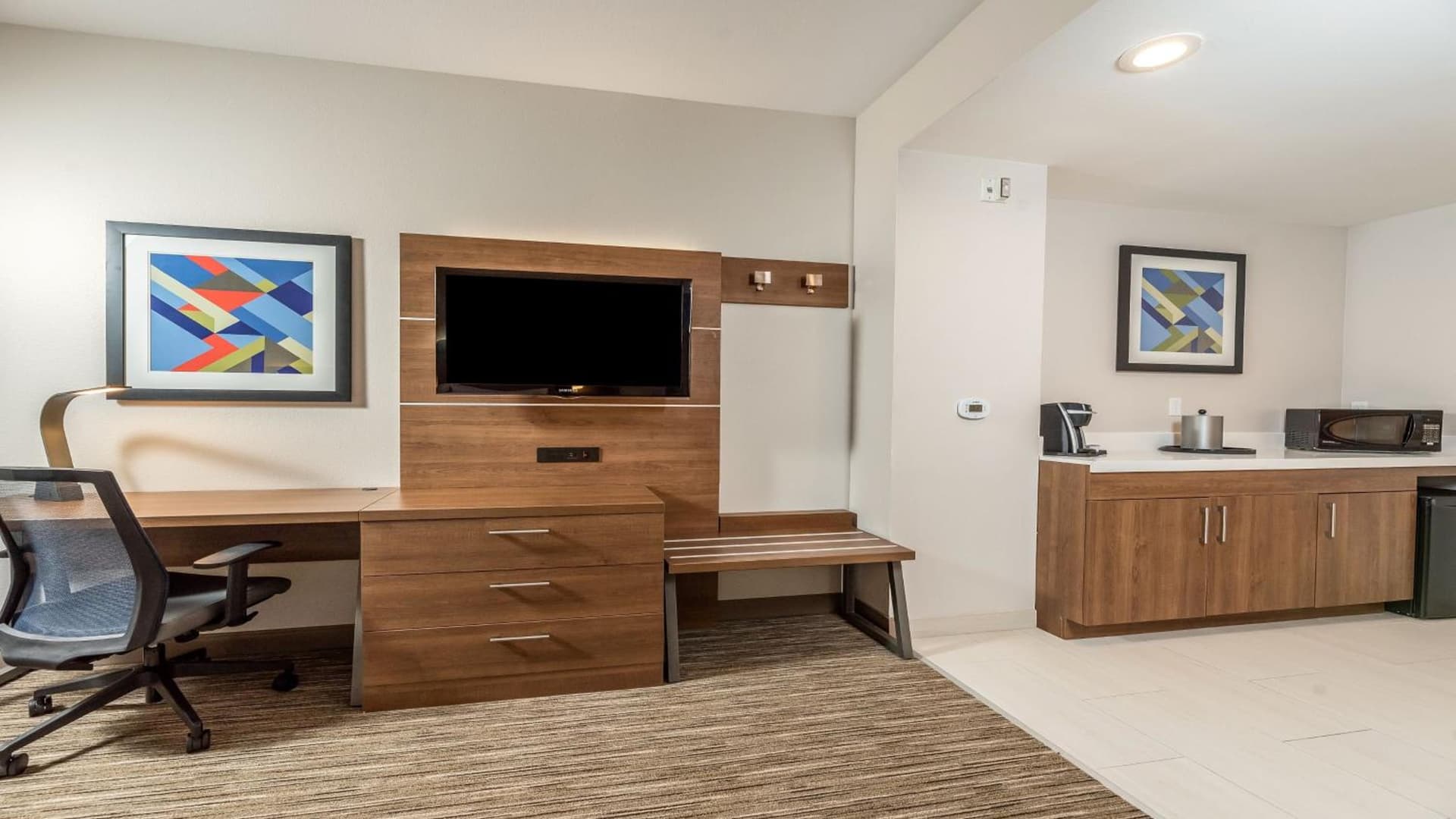 Holiday Inn Express Fremont - Milpitas Central by IHG gallery photo in Fremont, CA — image 84
