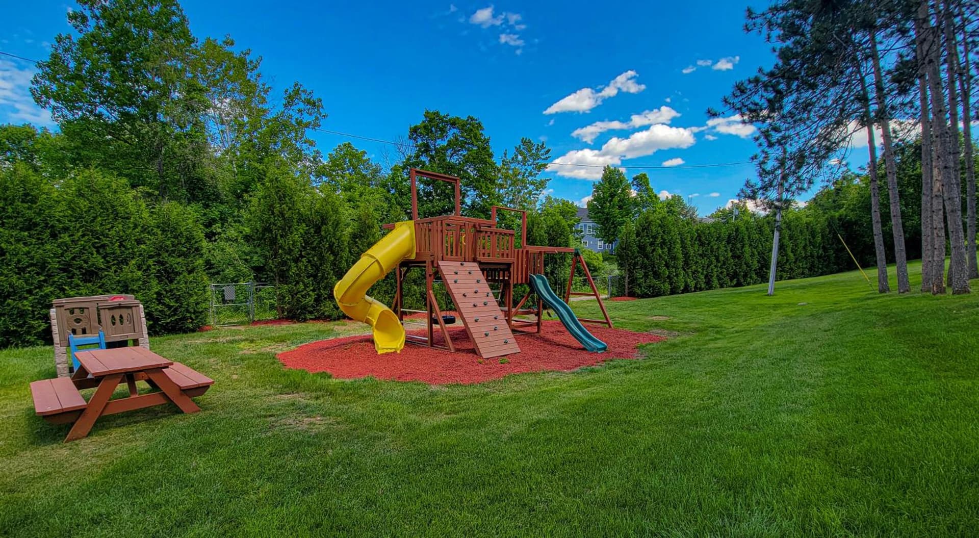 Village of Winnipesaukee by CoolVacay property views in Laconia, NH — gallery photo 3