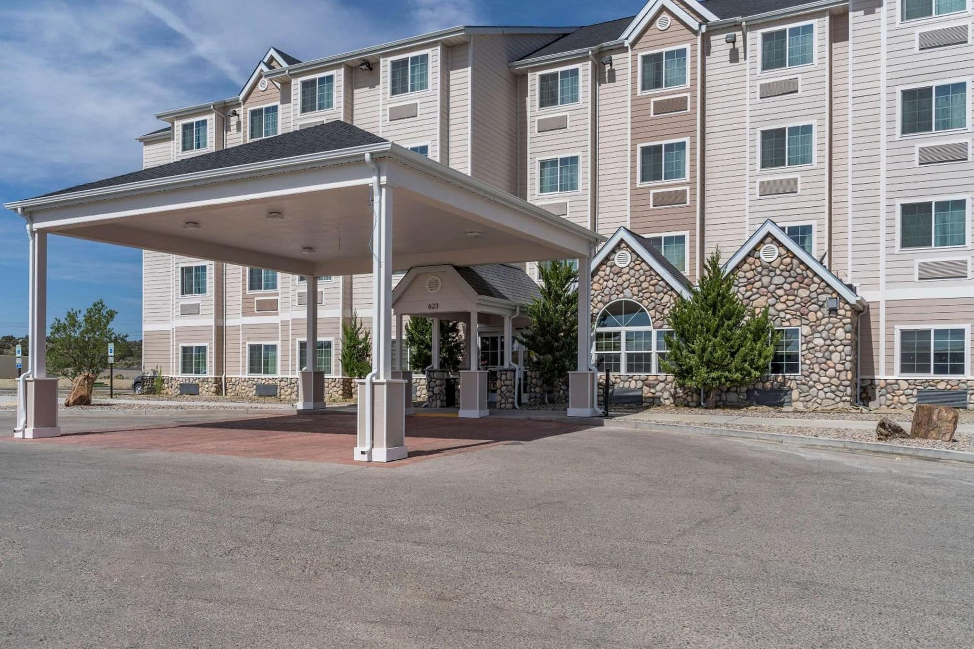 Comfort Inn & Suites Aztec - Farmington Area property views in Aztec, NM — gallery photo 3