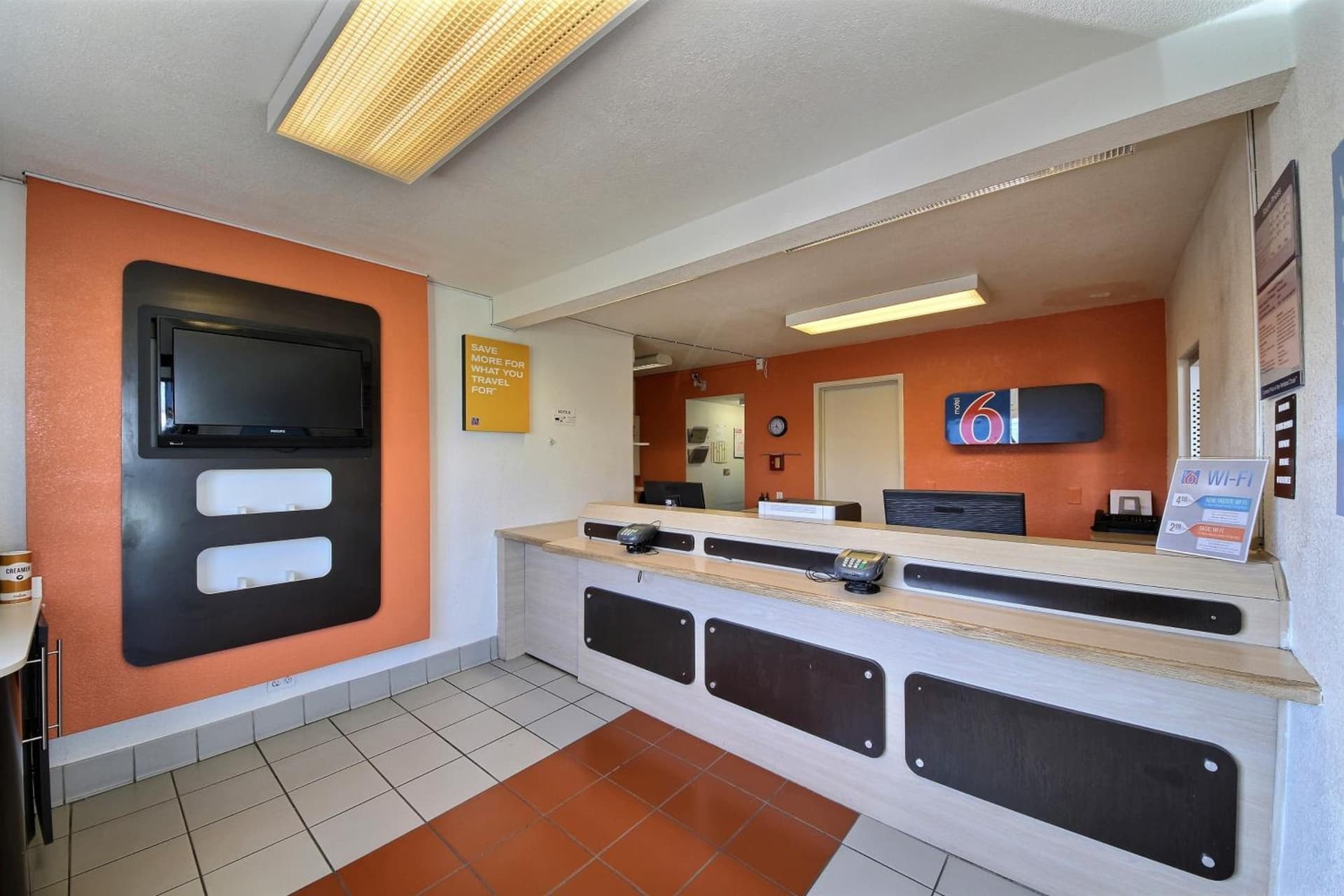 Motel 6-Laredo, TX - South gallery photo in Laredo, TX — image 36