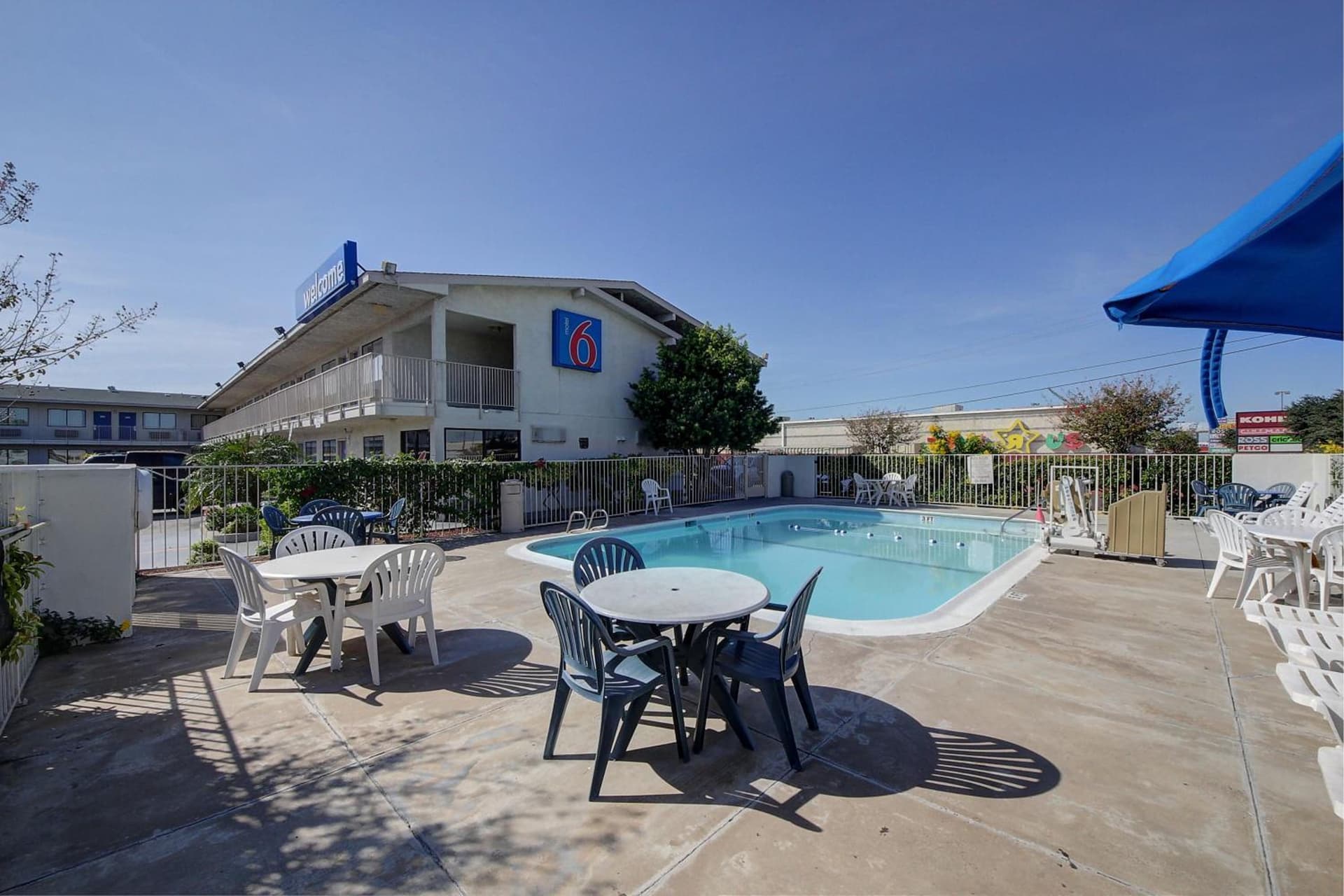 Motel 6-Laredo, TX - South gallery photo in Laredo, TX — image 28