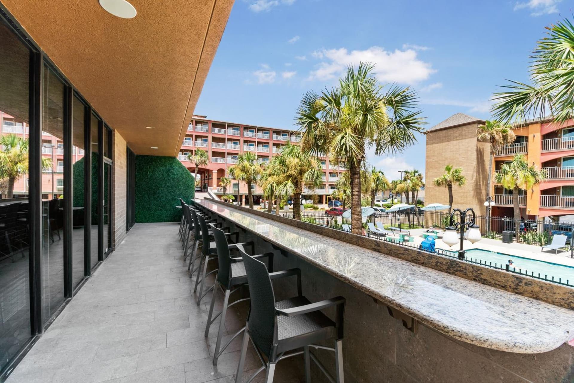 Beachfront Palms Resort Galveston, an Ascend Collection Hotel gallery photo in Galveston, TX — image 60