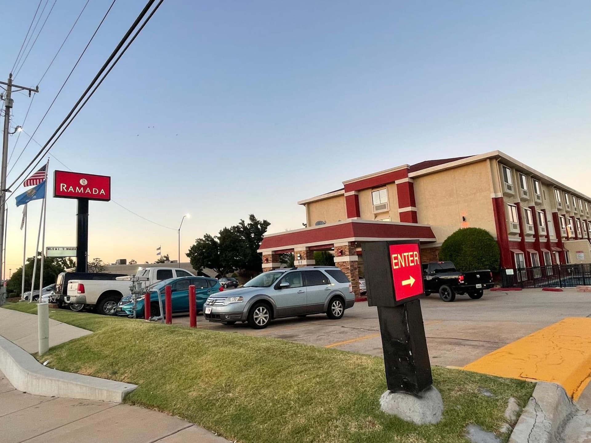 Ramada by Wyndham Oklahoma City Airport North gallery photo in Oklahoma City, OK — image 10