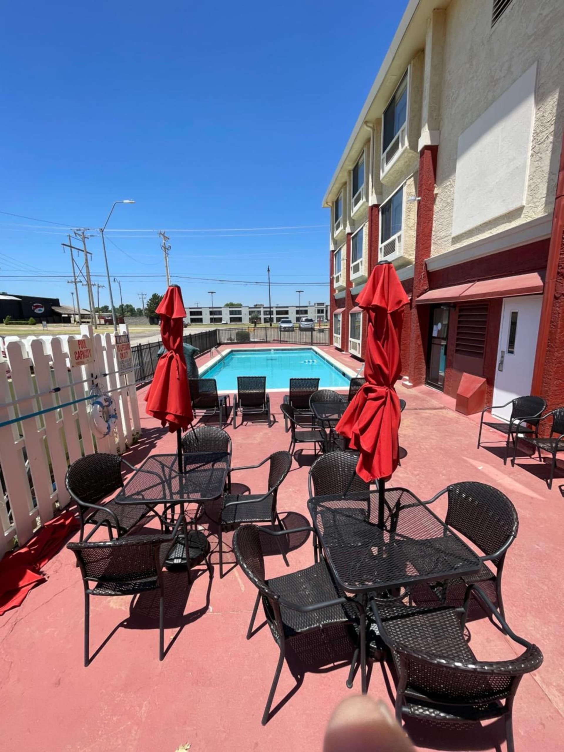Ramada by Wyndham Oklahoma City Airport North gallery photo in Oklahoma City, OK — image 25