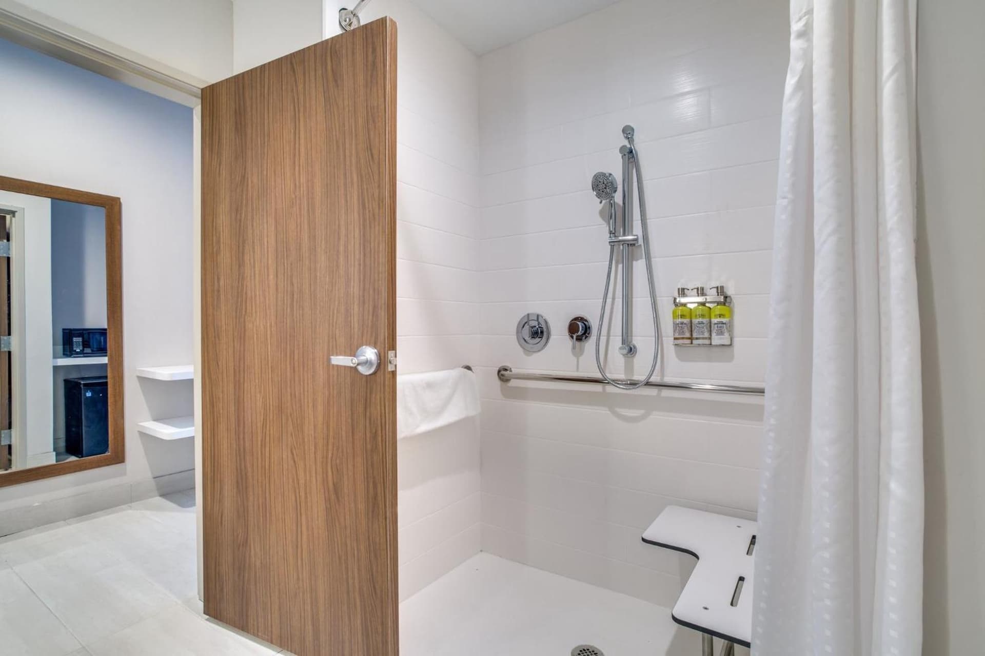 Holiday Inn Express & Suites - Denton South by IHG gallery photo in Denton, TX — image 11