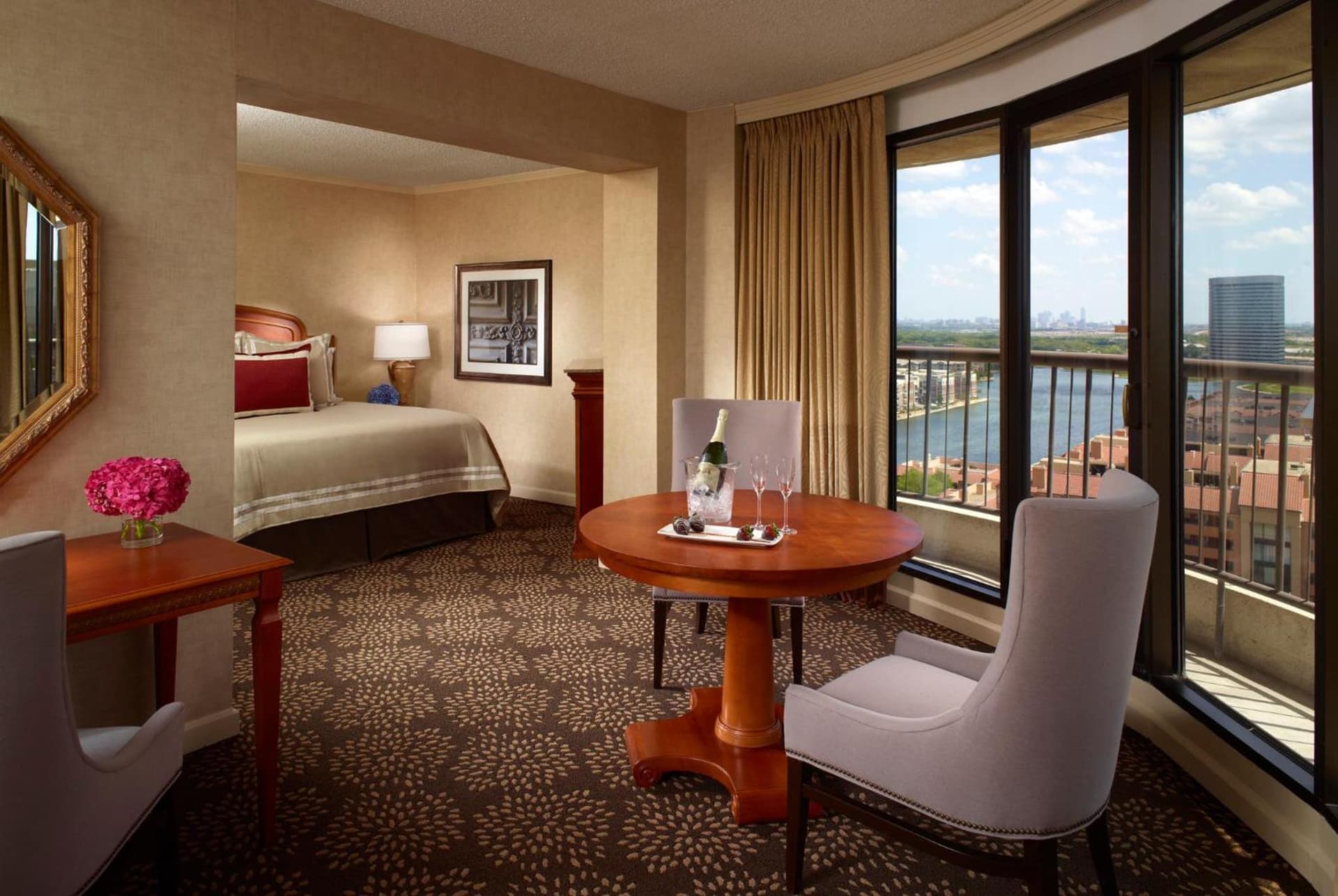 Omni Las Colinas Hotel gallery photo in Irving, TX — image 91