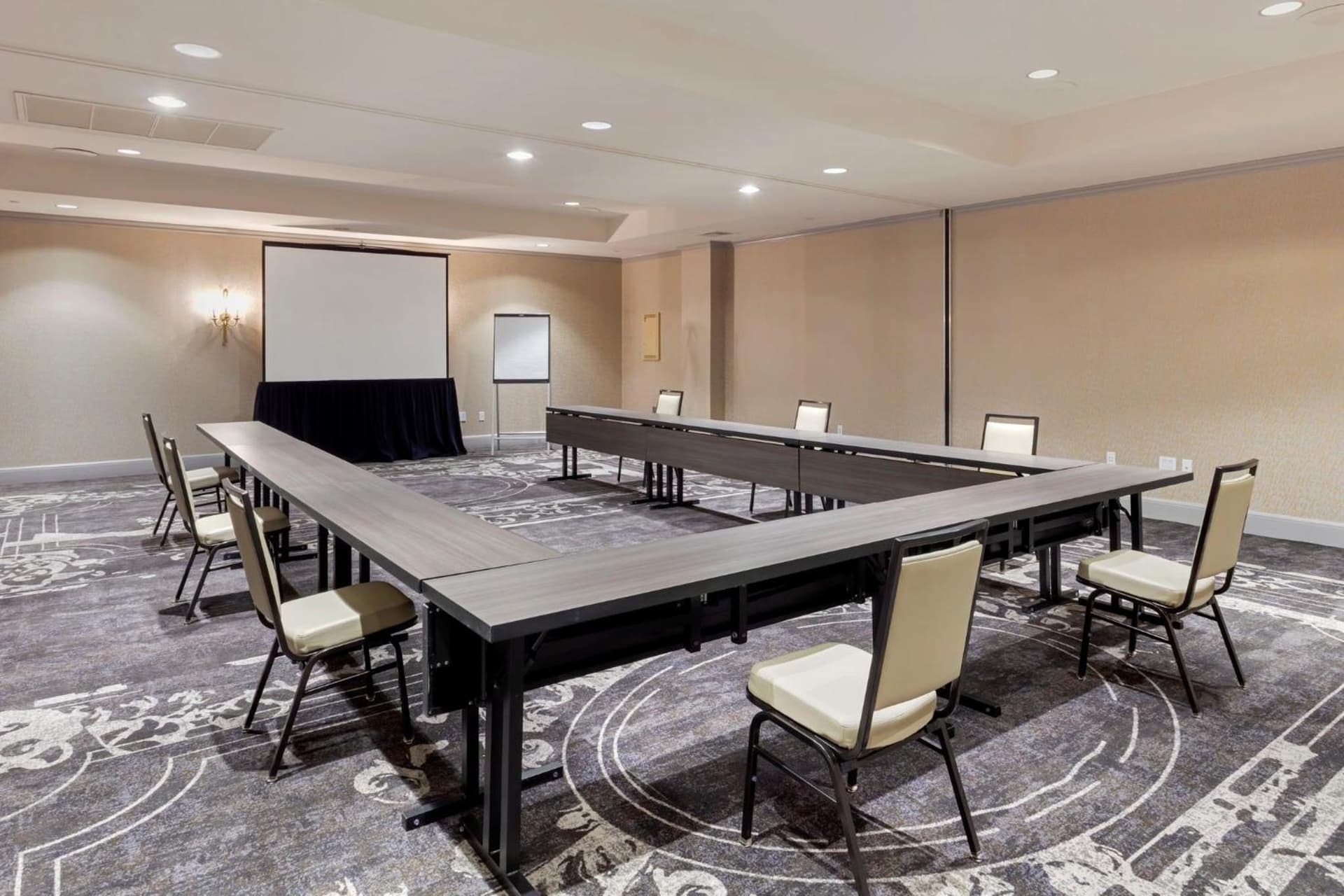 Omni New Haven Hotel at Yale gallery photo in New Haven, CT — image 7