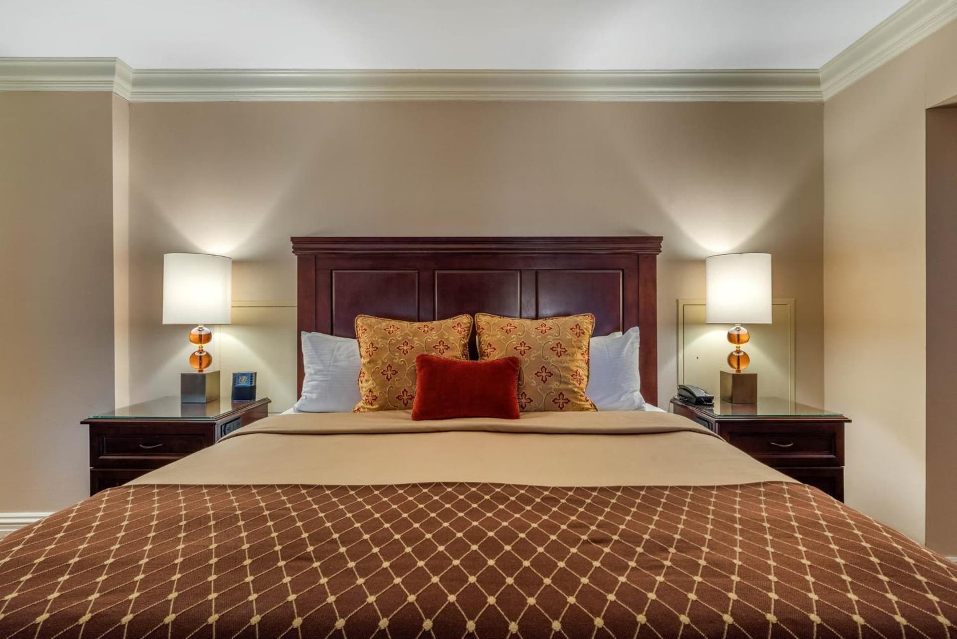 Omni William Penn Hotel gallery photo in Pittsburgh, PA — image 117