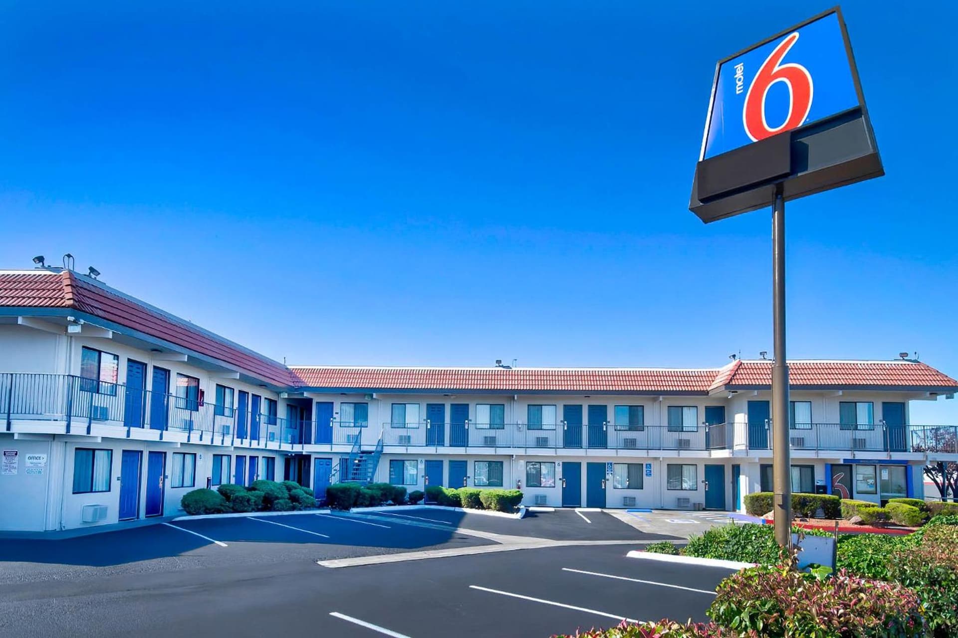 Motel 6-Vallejo, CA - Six Flags West gallery photo in Vallejo, CA — image 22