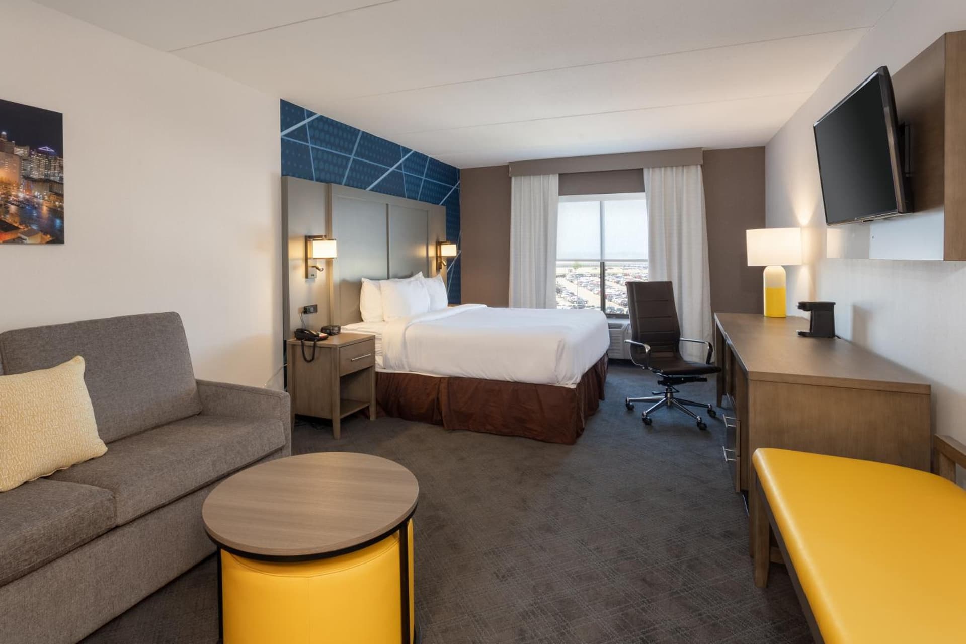 Comfort Inn & Suites Buffalo Airport gallery photo in Buffalo, NY — image 5