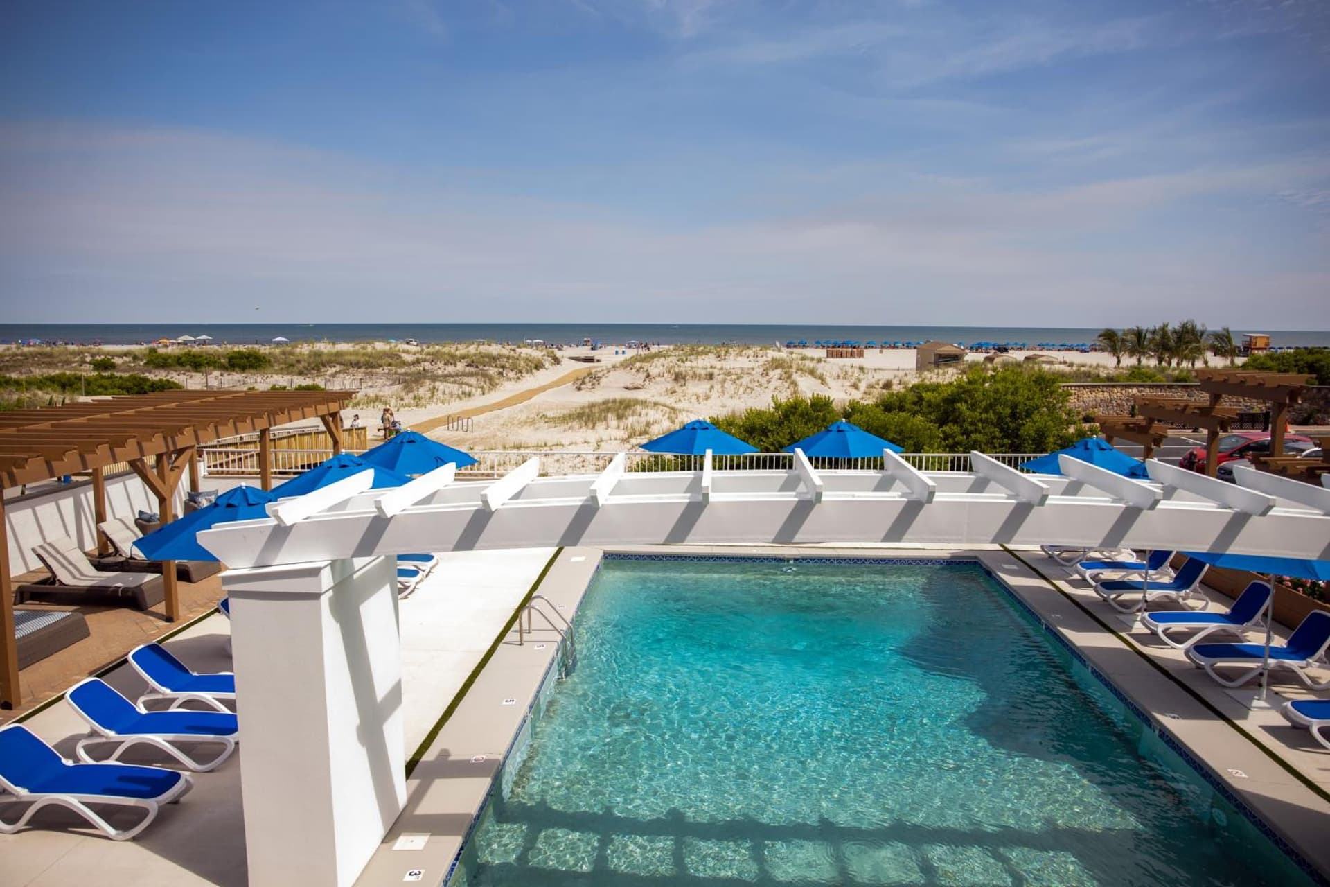 Mahalo Diamond Beach Resort interior in Wildwood Crest, NJ — gallery photo 2