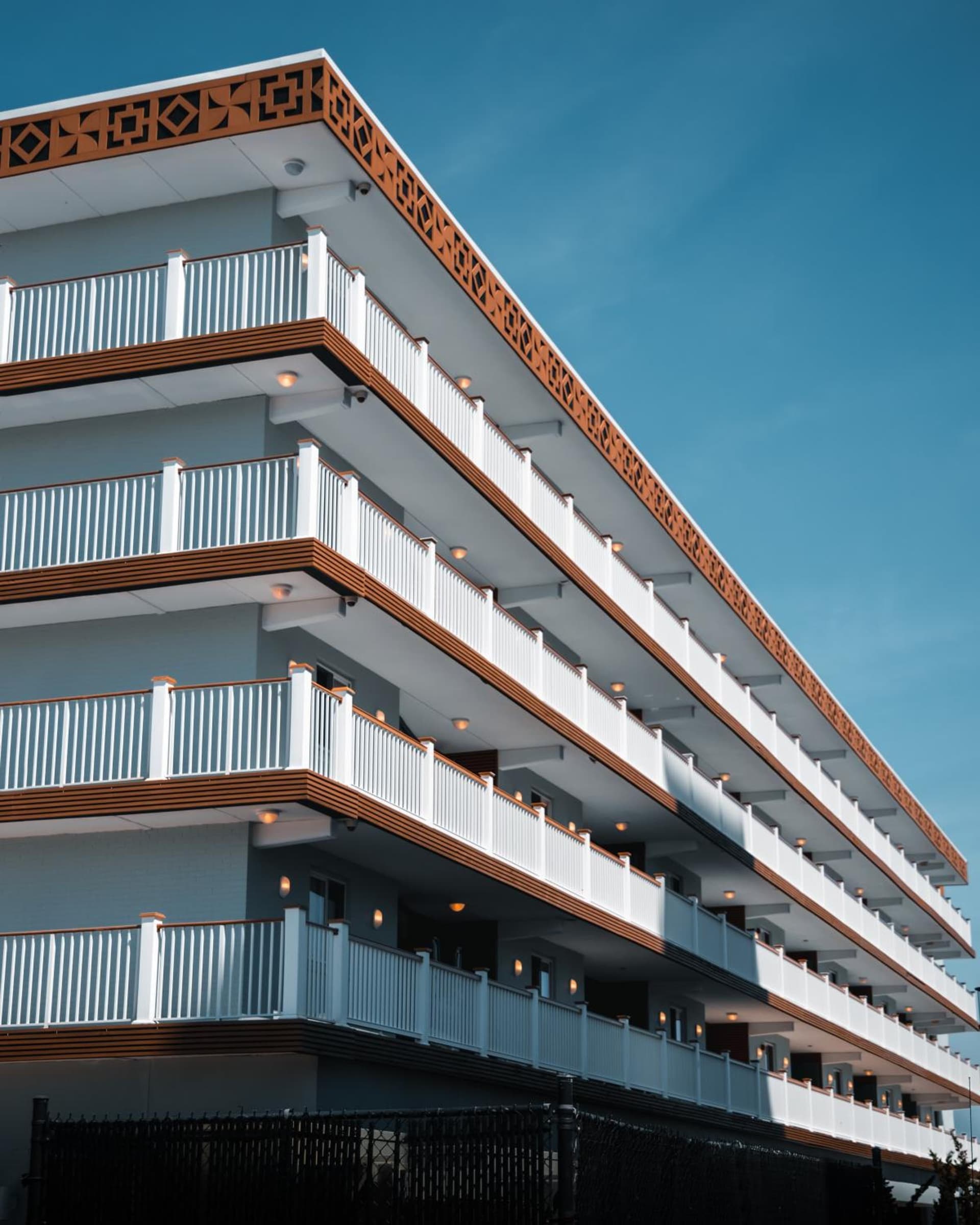 Mahalo Diamond Beach Resort featured exterior or lobby in Wildwood Crest, NJ — similar hotel