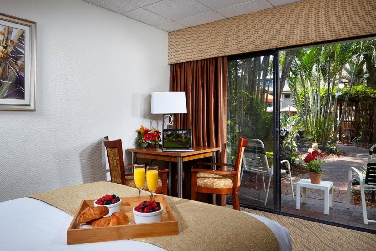 Best Western Naples Inn & Suites gallery photo in Naples, FL — image 46
