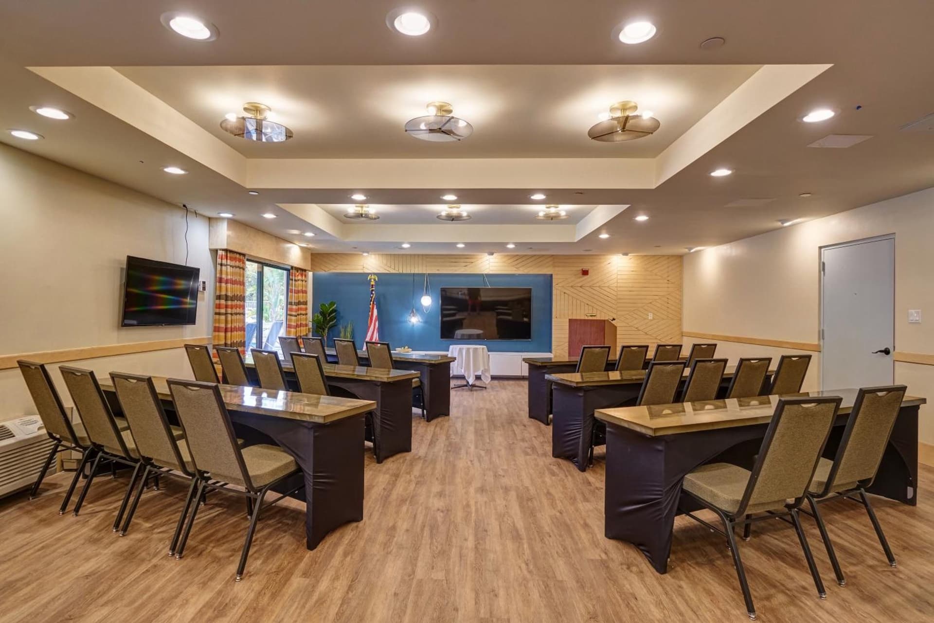 Clarion Hotel Concord/Walnut Creek gallery photo in Concord, CA — image 32