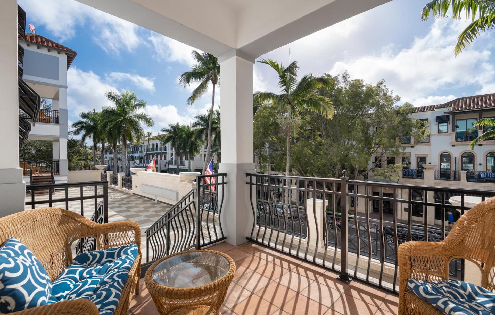 Inn On Fifth property views in Naples, FL — gallery photo 3