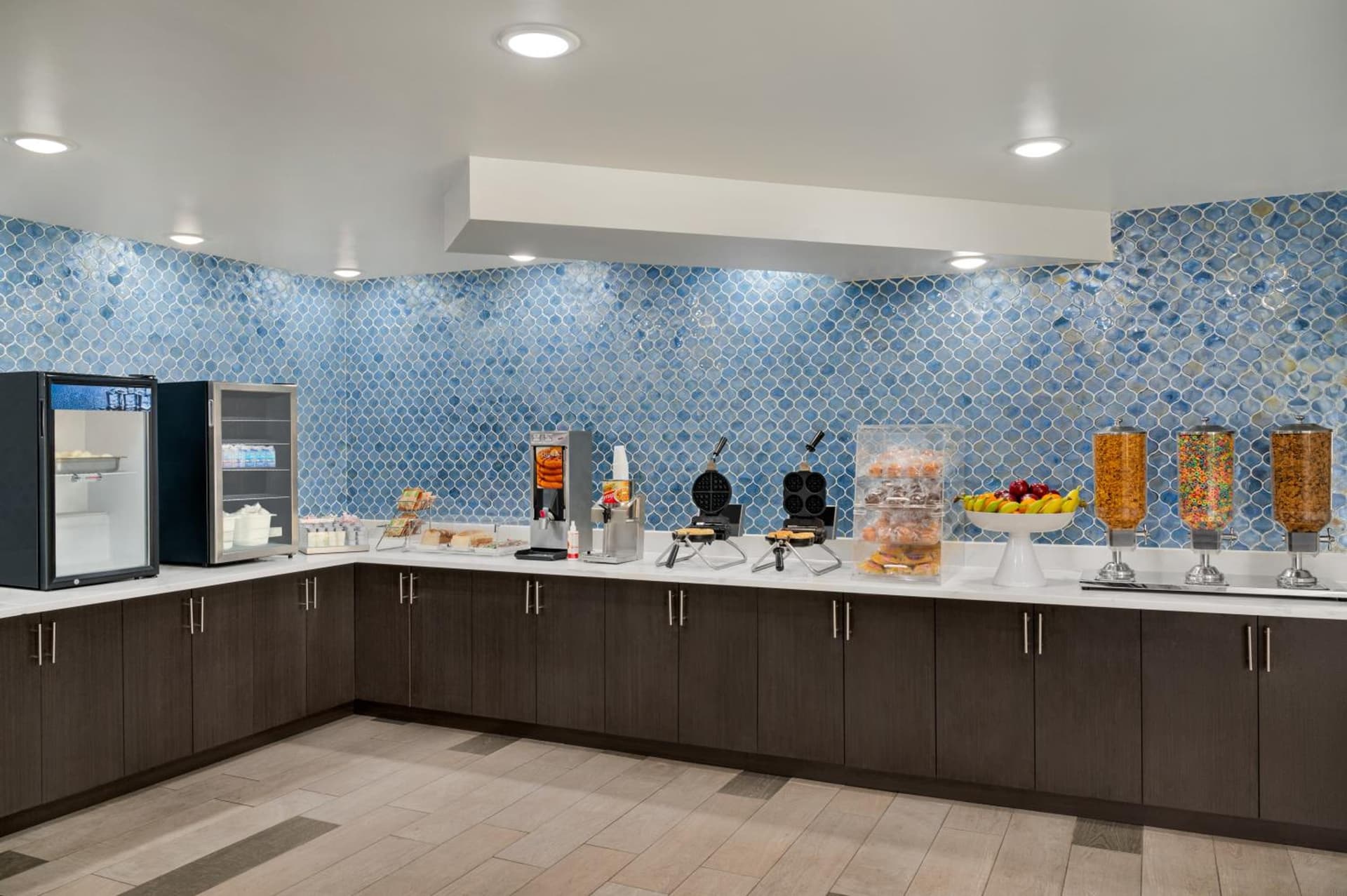 La Quinta Inn by Wyndham Columbus I-70E Reynoldsburg property views in Columbus, OH — gallery photo 3