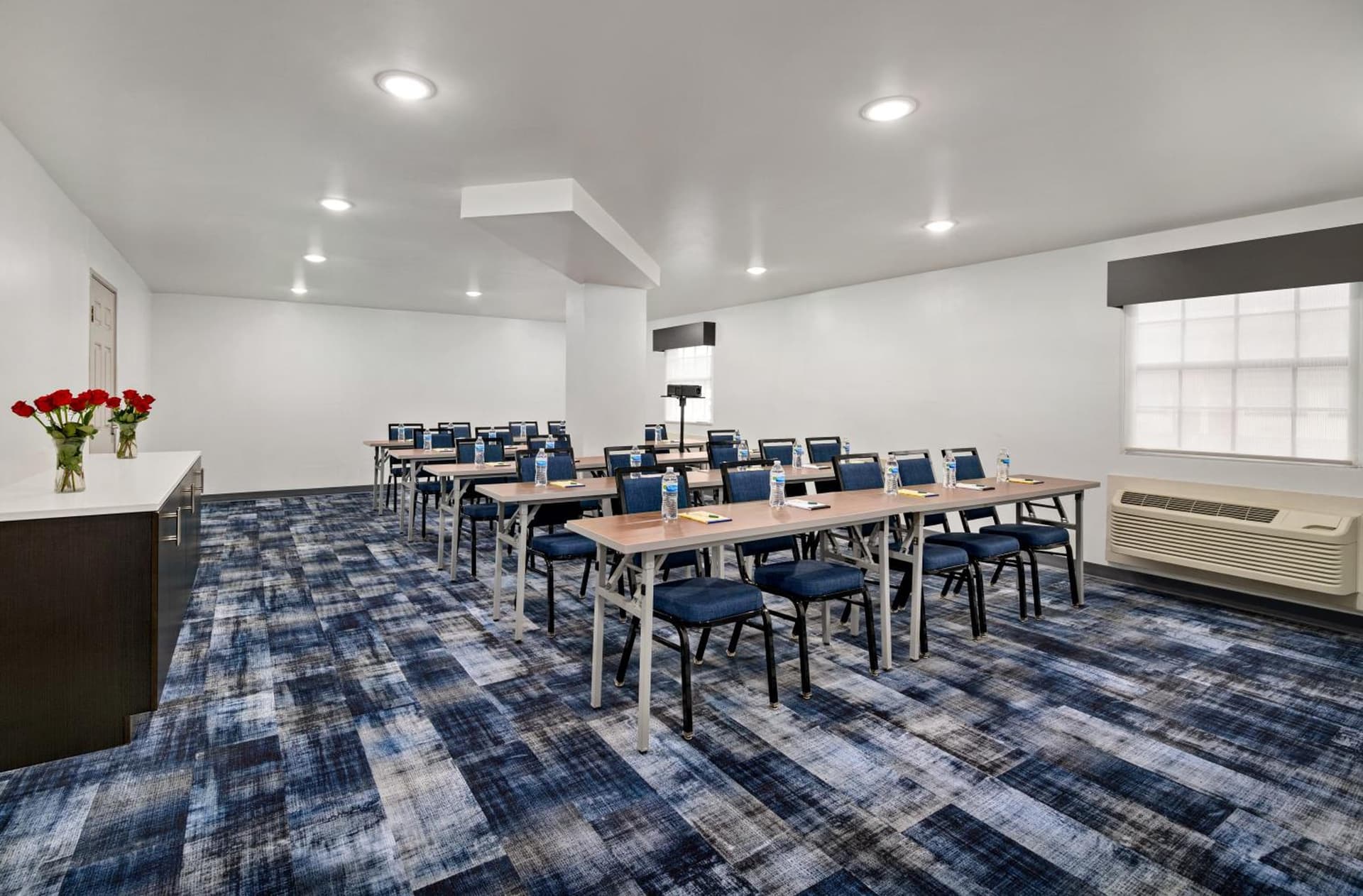La Quinta Inn by Wyndham Columbus I-70E Reynoldsburg gallery photo in Columbus, OH — image 50