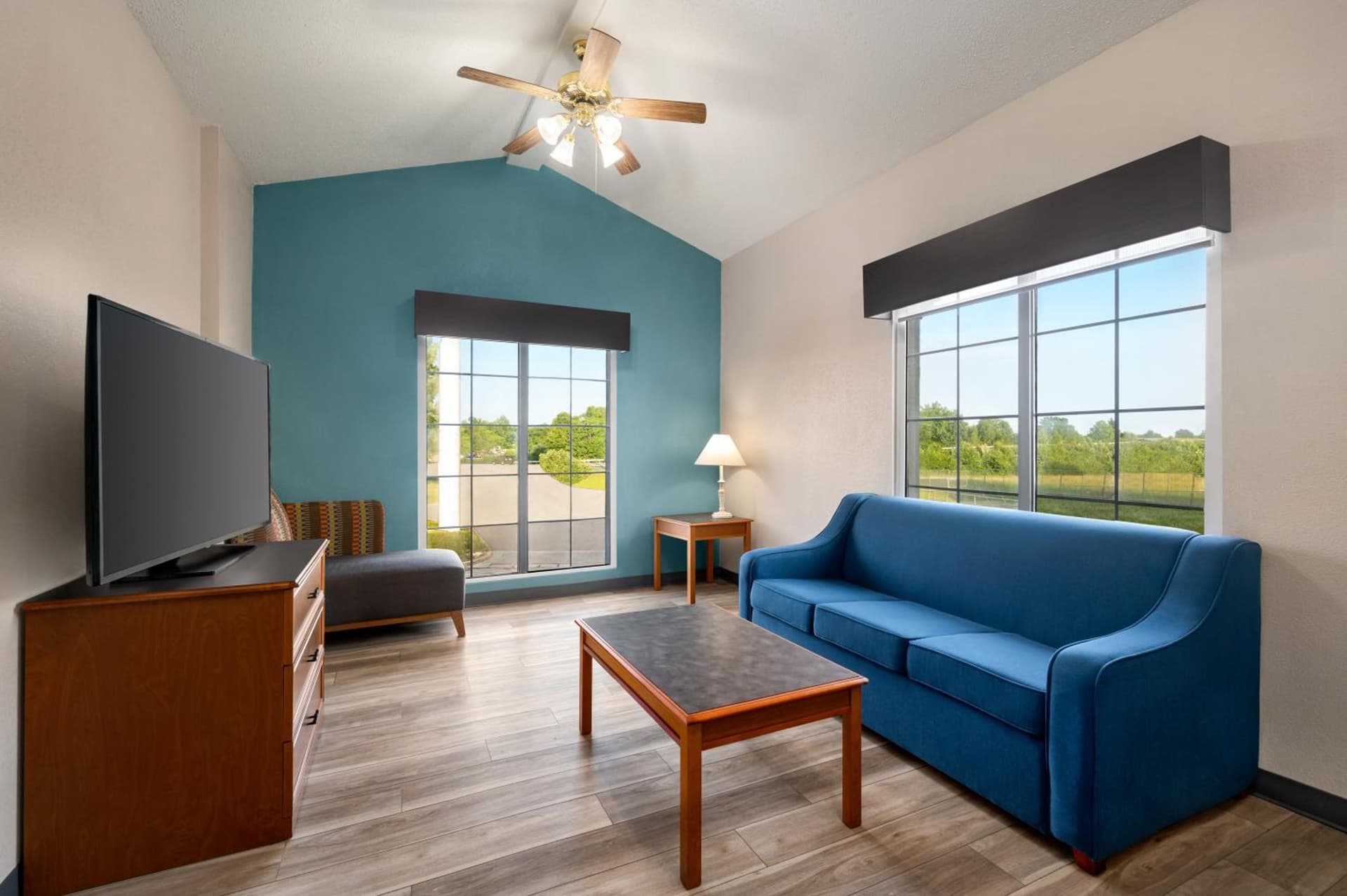 La Quinta Inn by Wyndham Columbus I-70E Reynoldsburg gallery photo in Columbus, OH — image 73