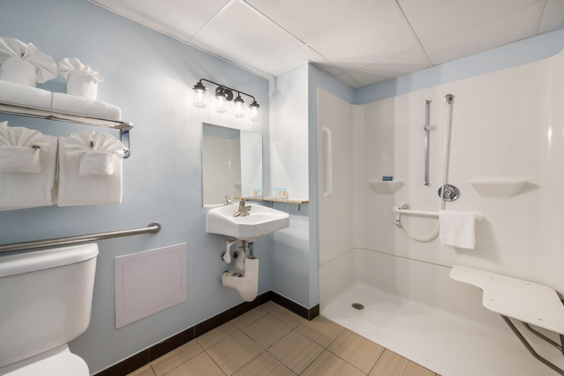 Garner Hotel Virginia Beach North by IHG gallery photo in Virginia Beach, VA — image 16