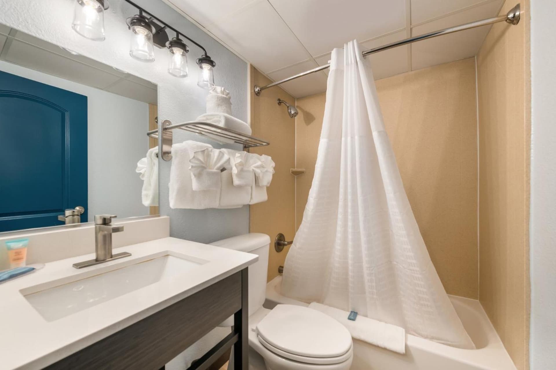 Garner Hotel Virginia Beach North by IHG gallery photo in Virginia Beach, VA — image 32