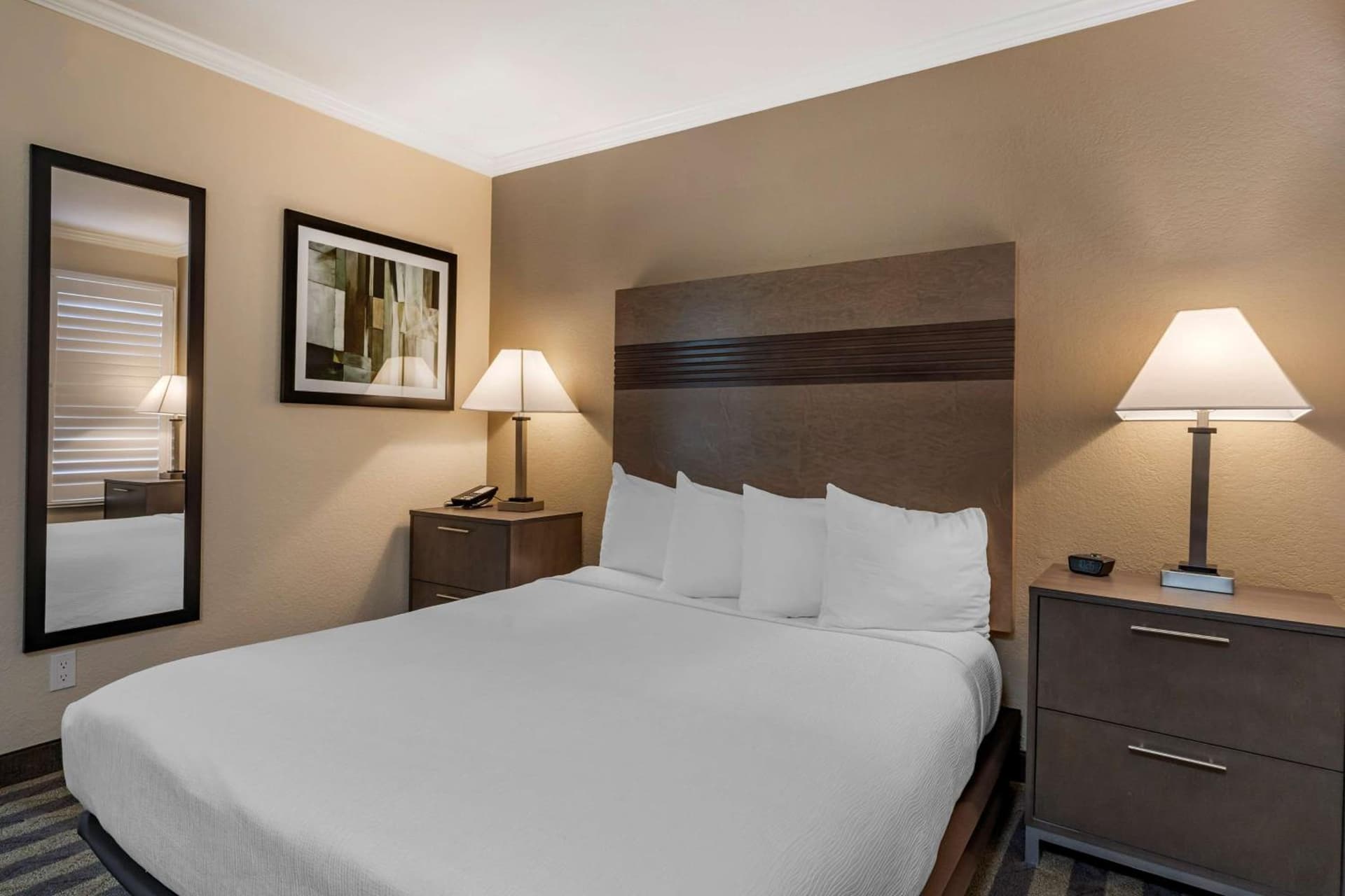Best Western Silicon Valley Inn gallery photo in Sunnyvale, CA — image 4