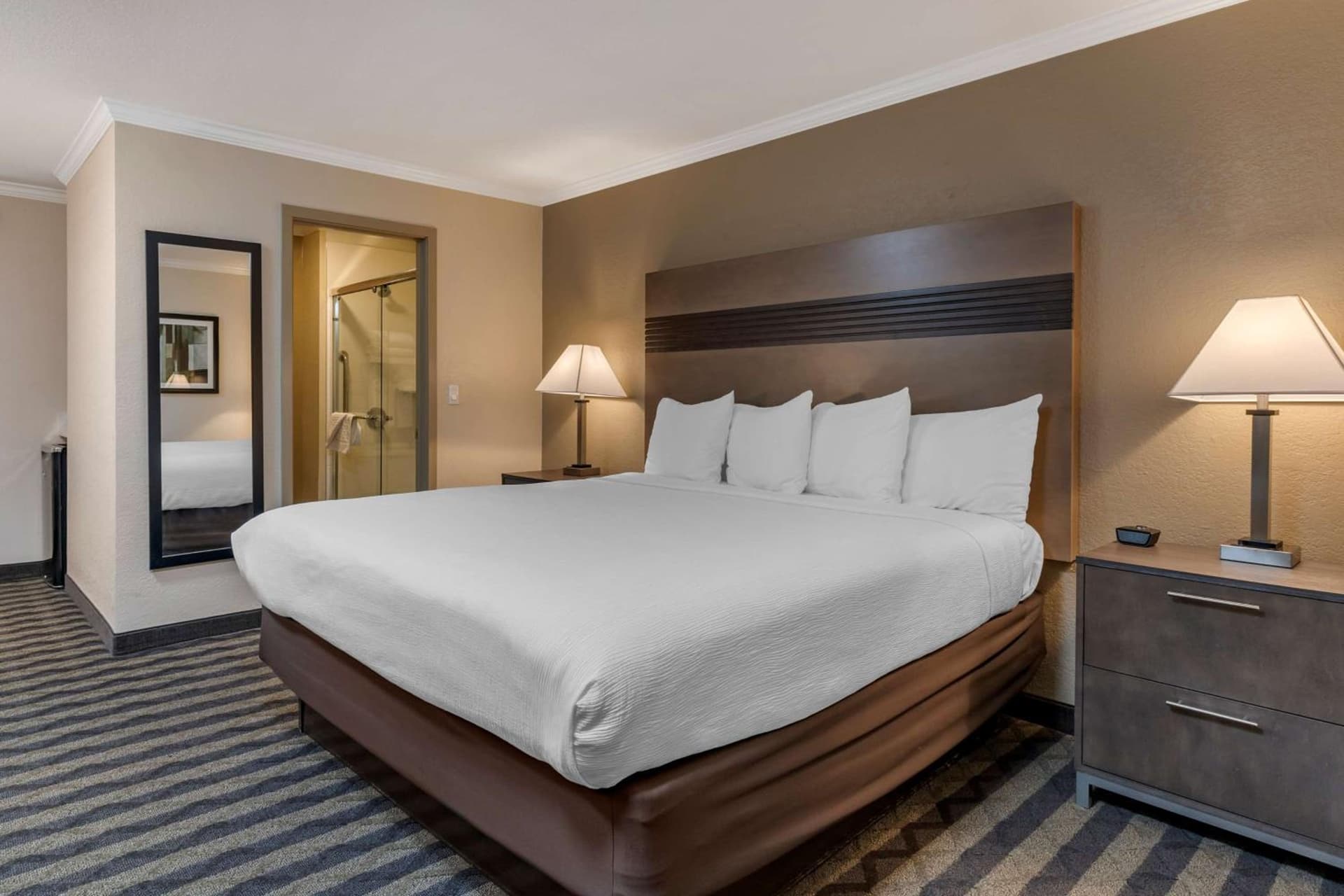 Best Western Silicon Valley Inn gallery photo in Sunnyvale, CA — image 26