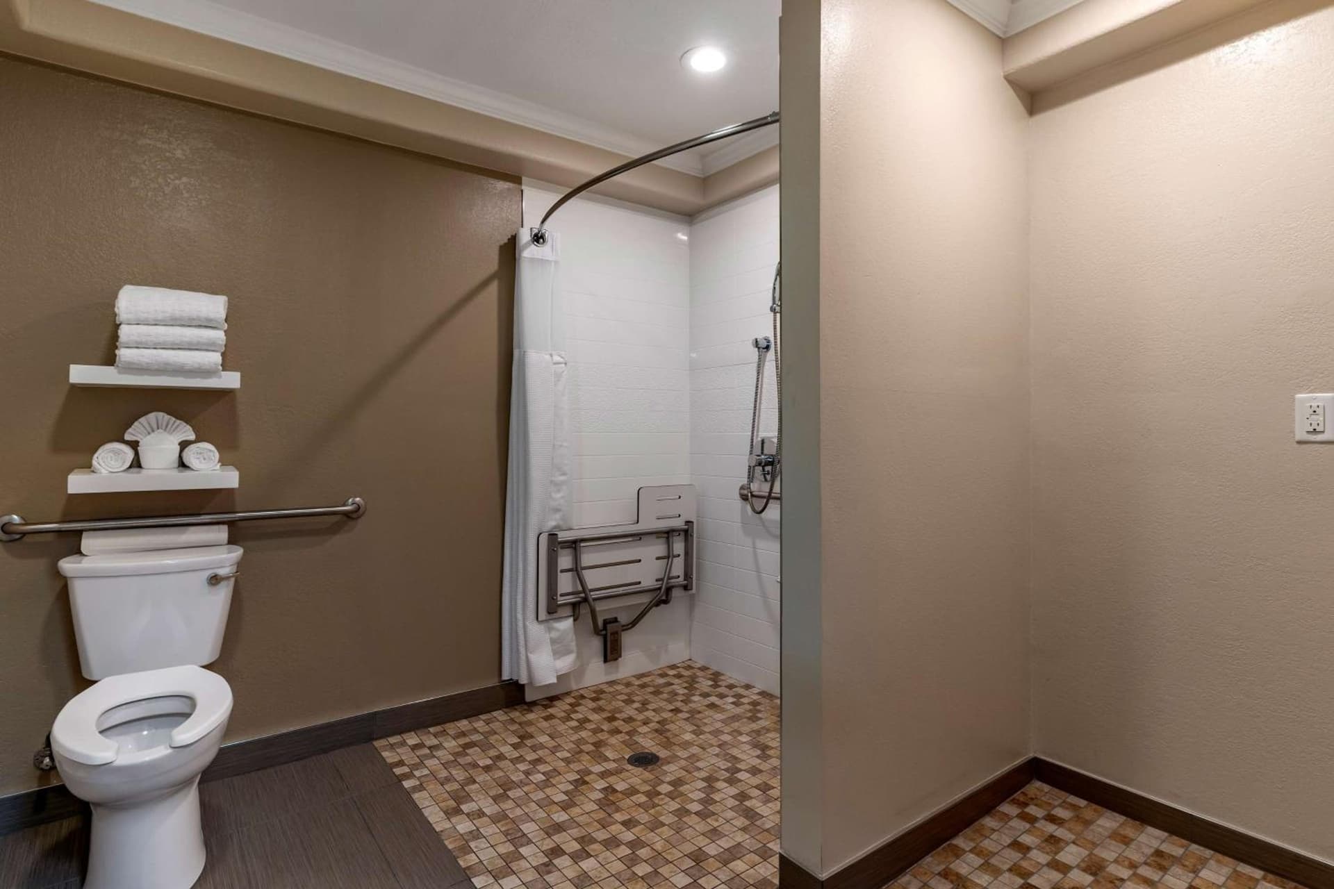 Best Western Silicon Valley Inn gallery photo in Sunnyvale, CA — image 8