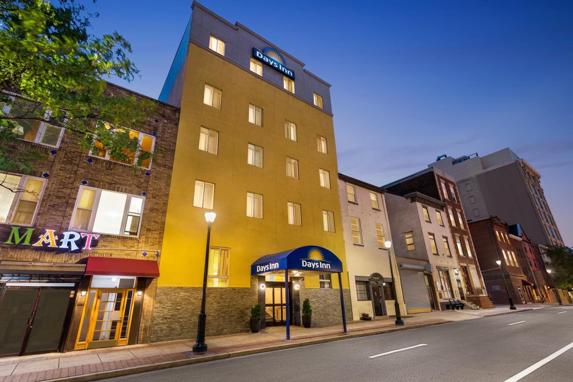 Days Inn by Wyndham Philadelphia Convention Center featured exterior or lobby in Philadelphia, PA — similar hotel