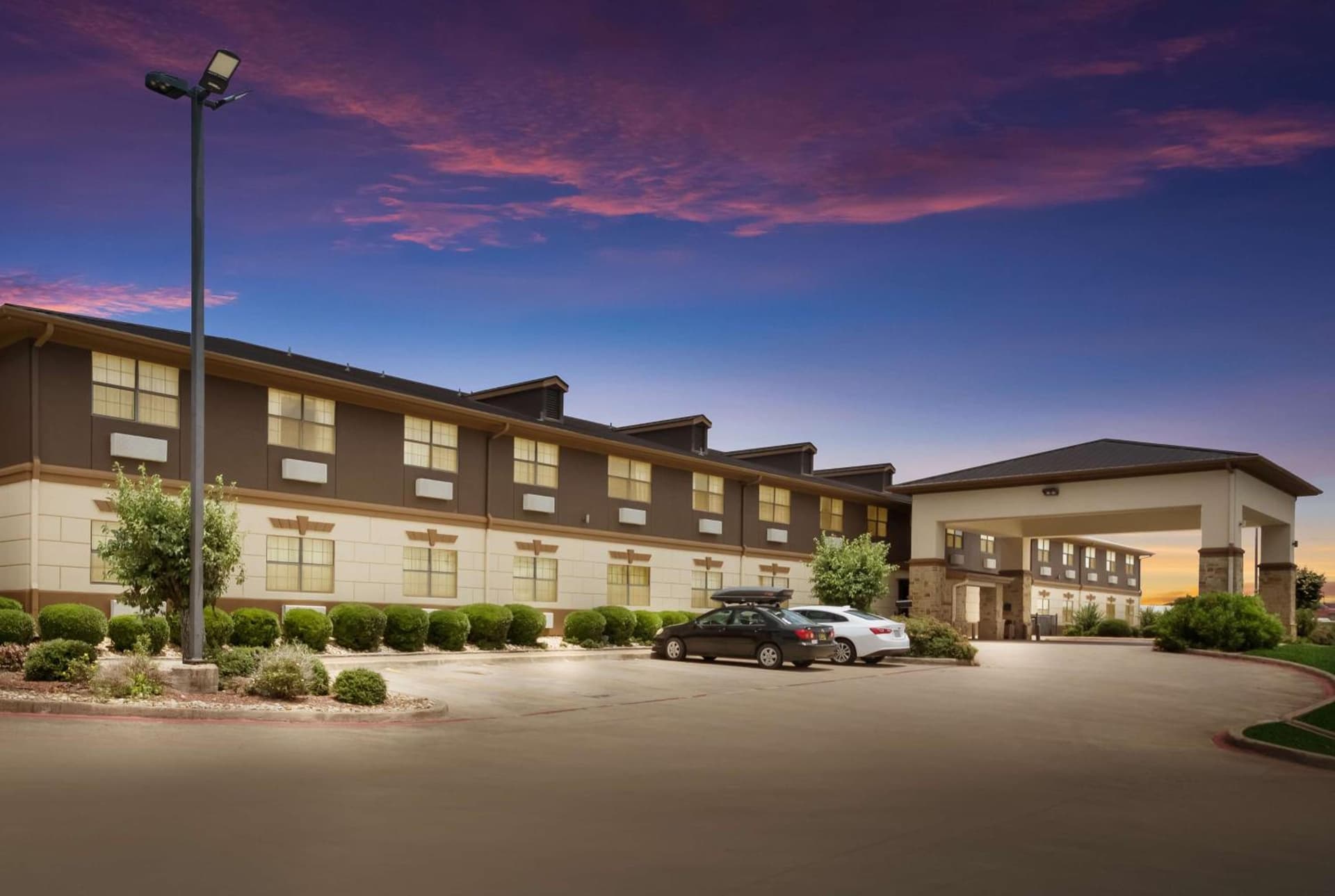 Best Western Temple Inn & Suites gallery photo in Temple, TX — image 12