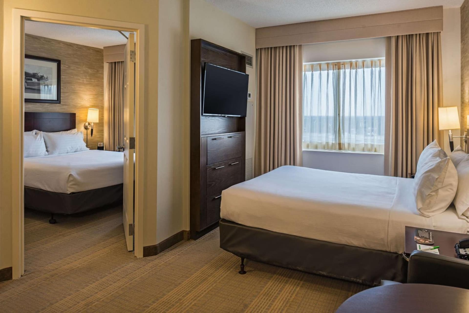 Sonesta Chicago O'Hare Airport Rosemont property views in Rosemont, IL — gallery photo 3
