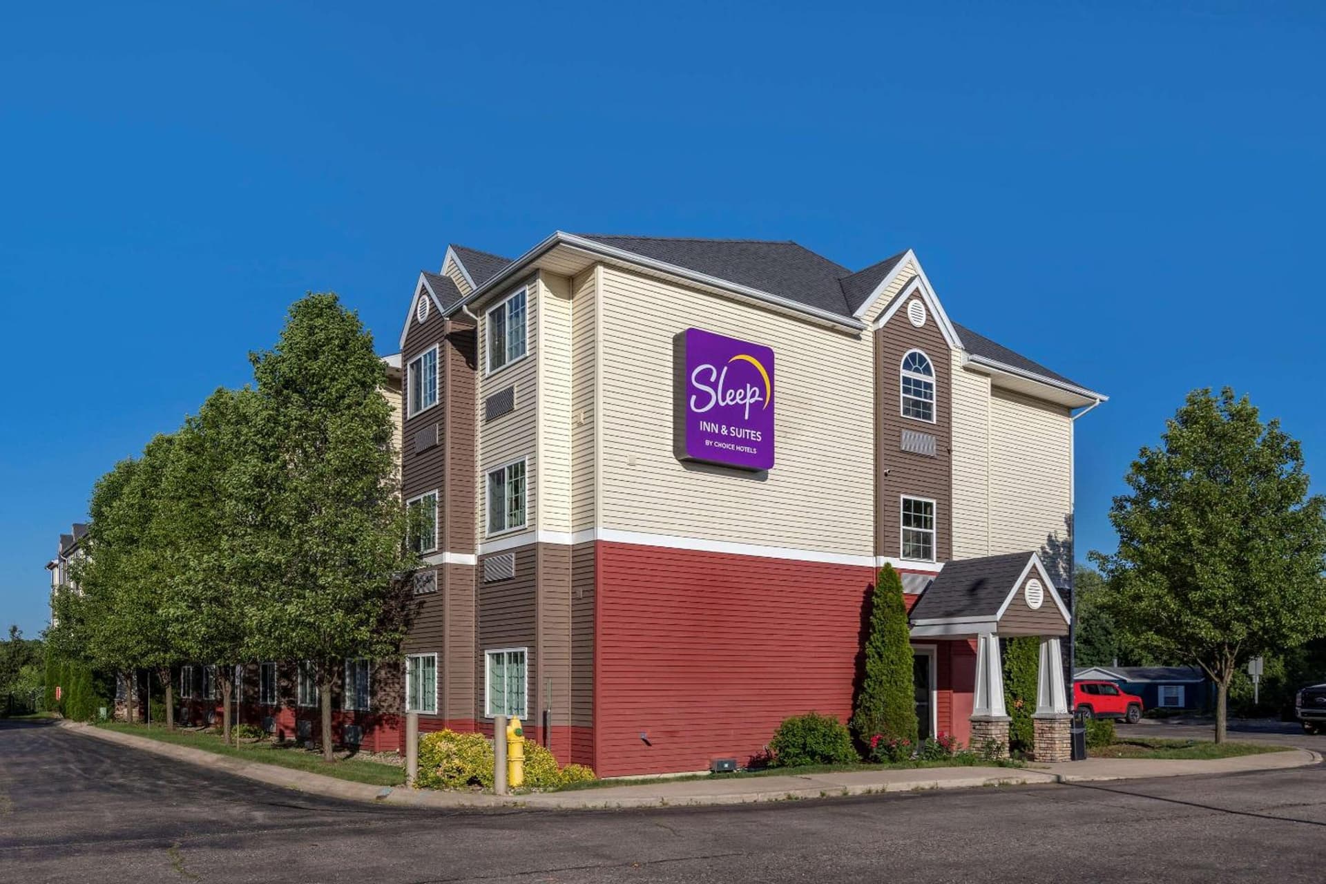 Sleep Inn & Suites Kalamazoo Southwest interior in Kalamazoo, MI — gallery photo 2