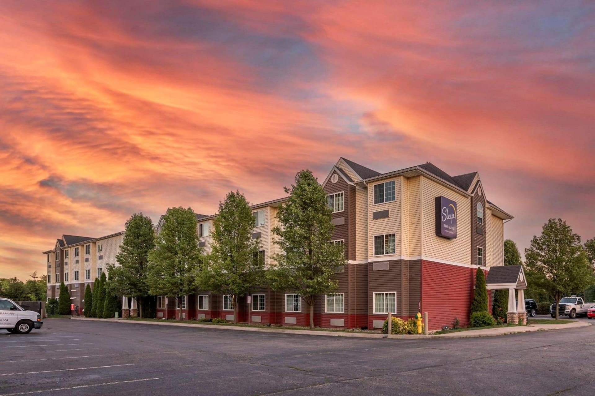 Sleep Inn & Suites Kalamazoo Southwest gallery photo in Kalamazoo, MI — image 31