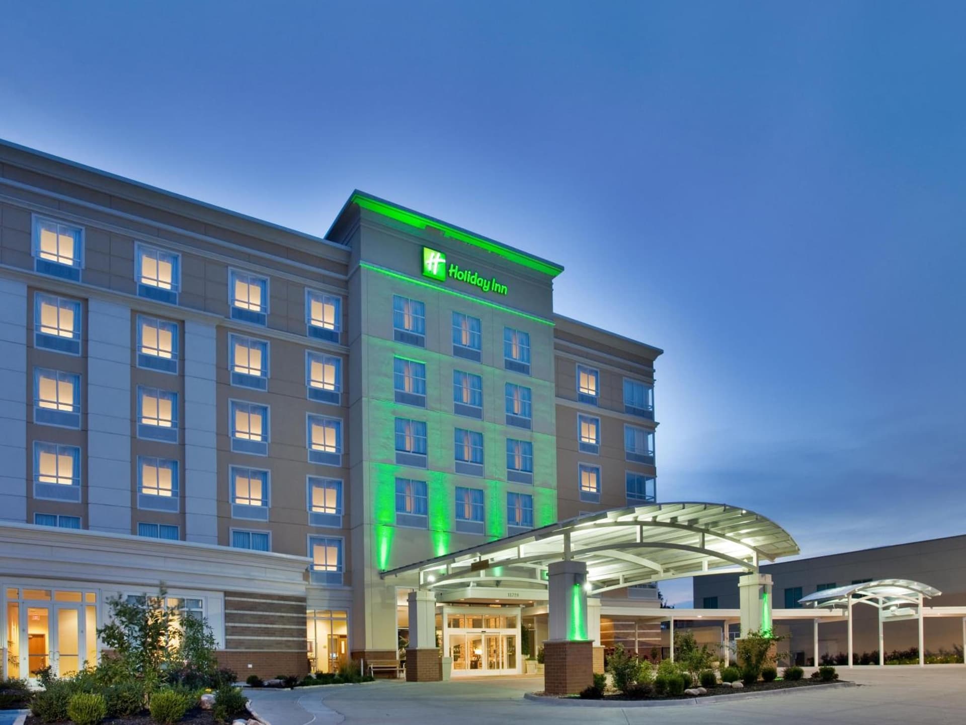 Holiday Inn Kansas City Airport by IHG gallery photo in Kansas City, KS — image 6