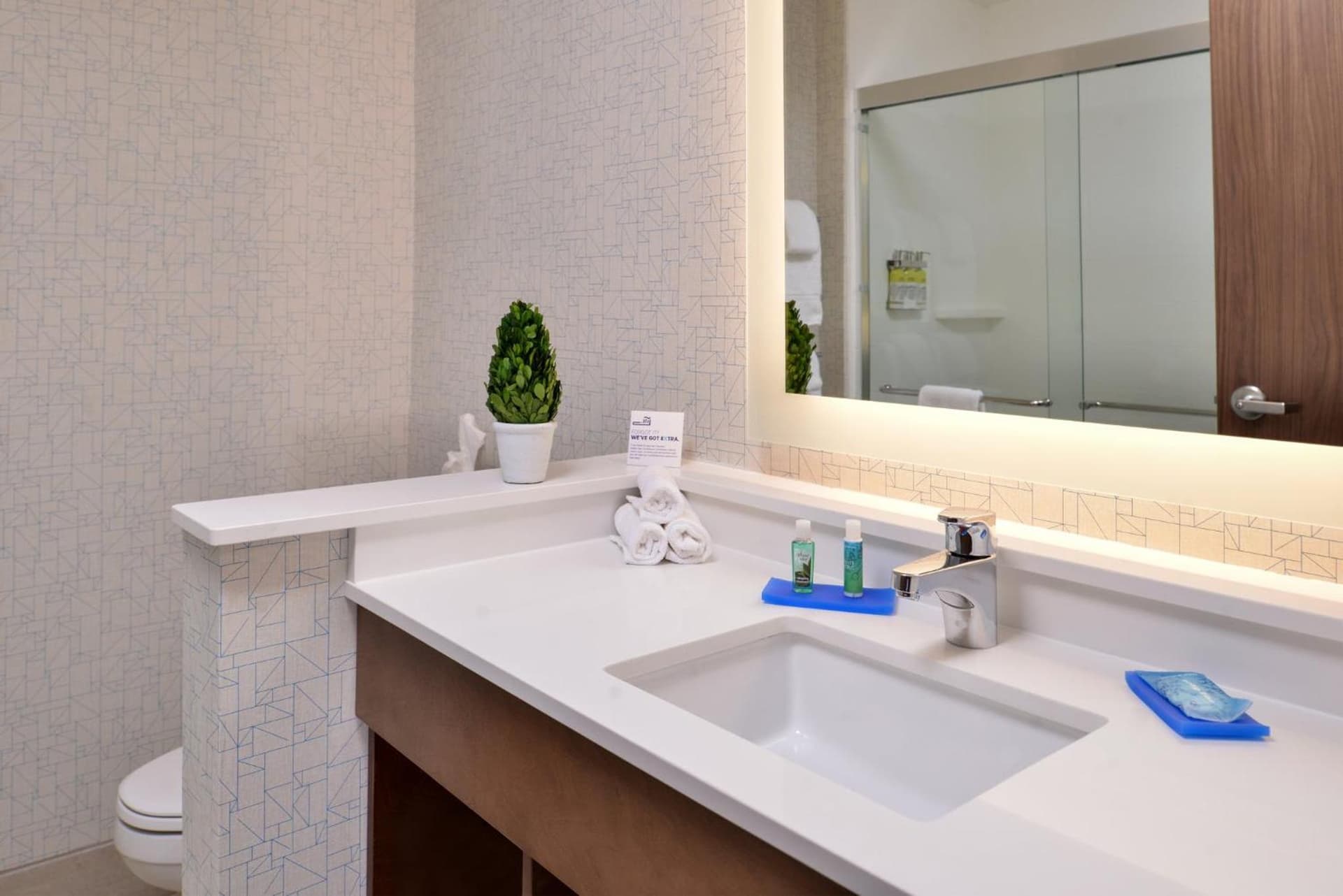 Holiday Inn Express Melbourne West by IHG gallery photo in Melbourne, FL — image 9