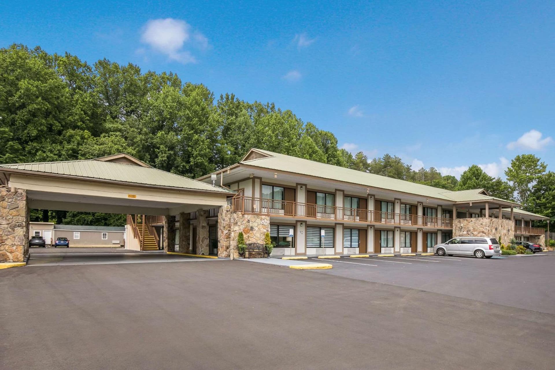 Quality Inn & Suites Mt Chalet featured exterior or lobby in Clayton, GA — similar hotel