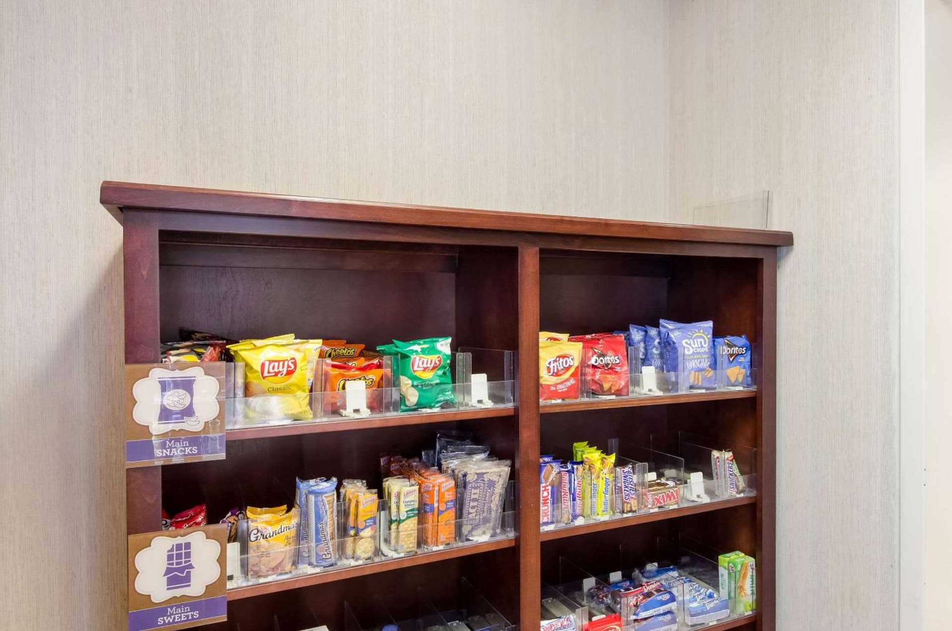 MainStay Suites Roanoke Airport gallery photo in Roanoke, VA — image 7