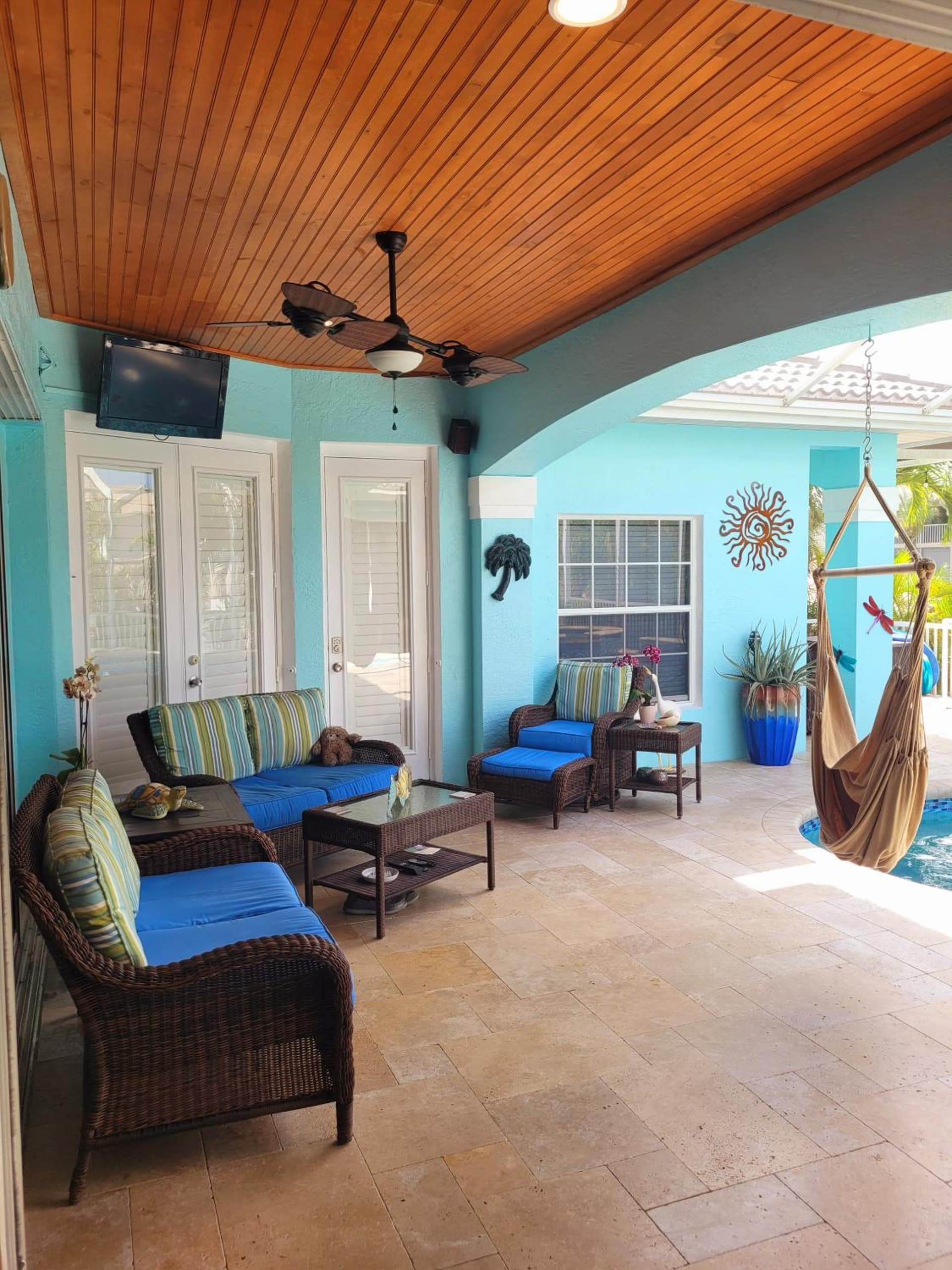 Cape Paradise Resort - Your Luxury Tropical Retreat gallery photo in Cape Coral, FL — image 9