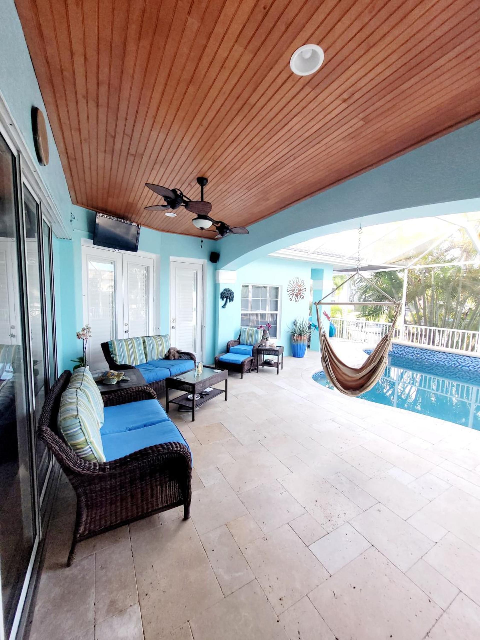 Cape Paradise Resort - Your Luxury Tropical Retreat gallery photo in Cape Coral, FL — image 12