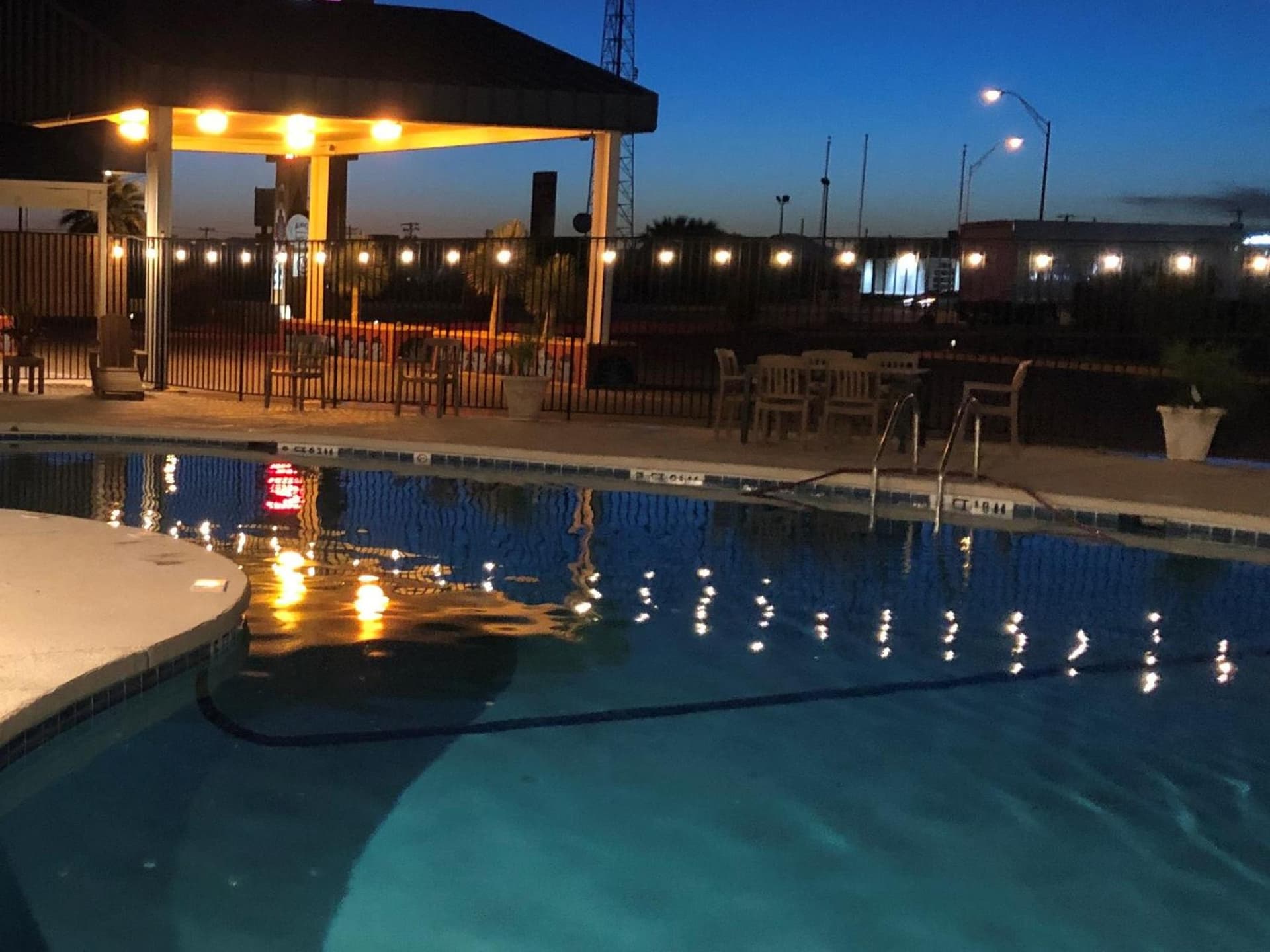 The Classic Desert Aire Hotel interior in Alamogordo, NM — gallery photo 2