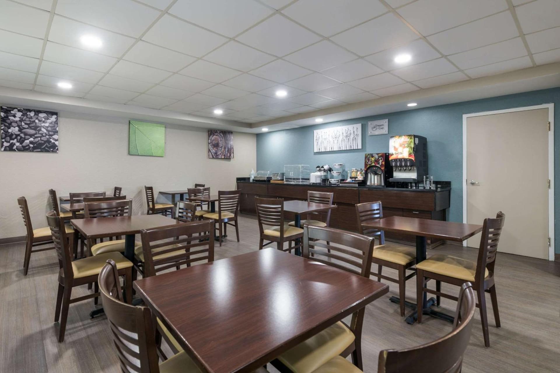 Sleep Inn & Suites Chesapeake - Portsmouth gallery photo in Chesapeake, VA — image 40