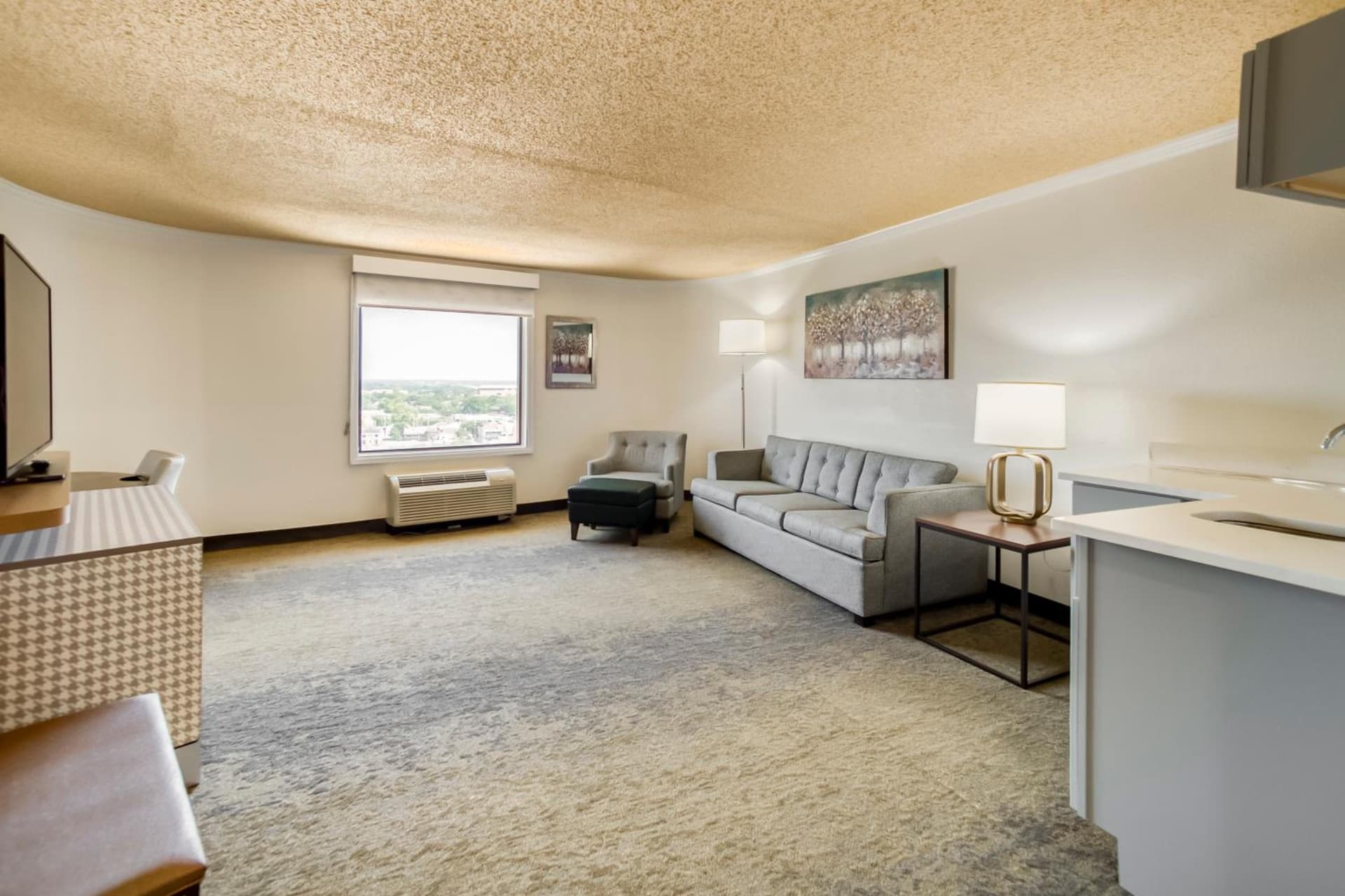 Holiday Inn Mobile Downtown Historic District by IHG gallery photo in Mobile, AL — image 19