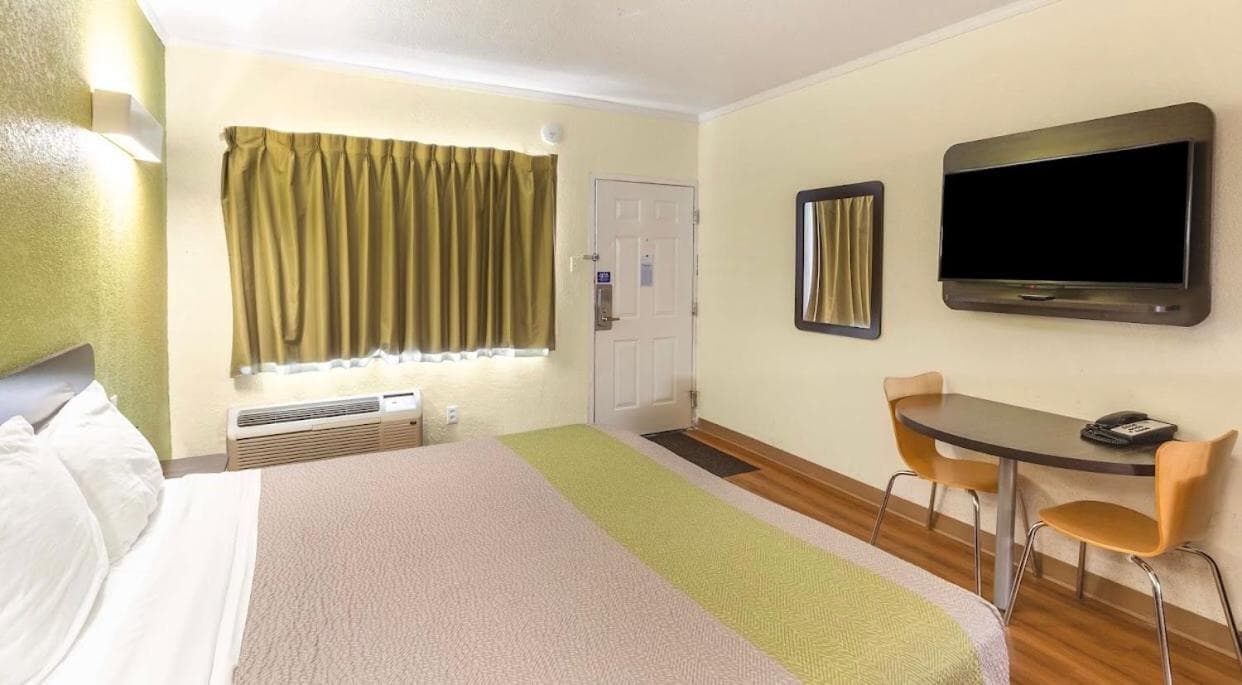 Motel 6-Huntington, WV gallery photo in Huntington, WV — image 14