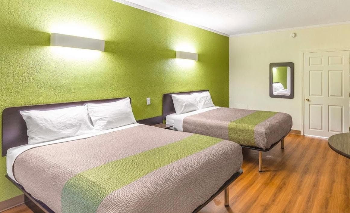 Motel 6-Huntington, WV gallery photo in Huntington, WV — image 7
