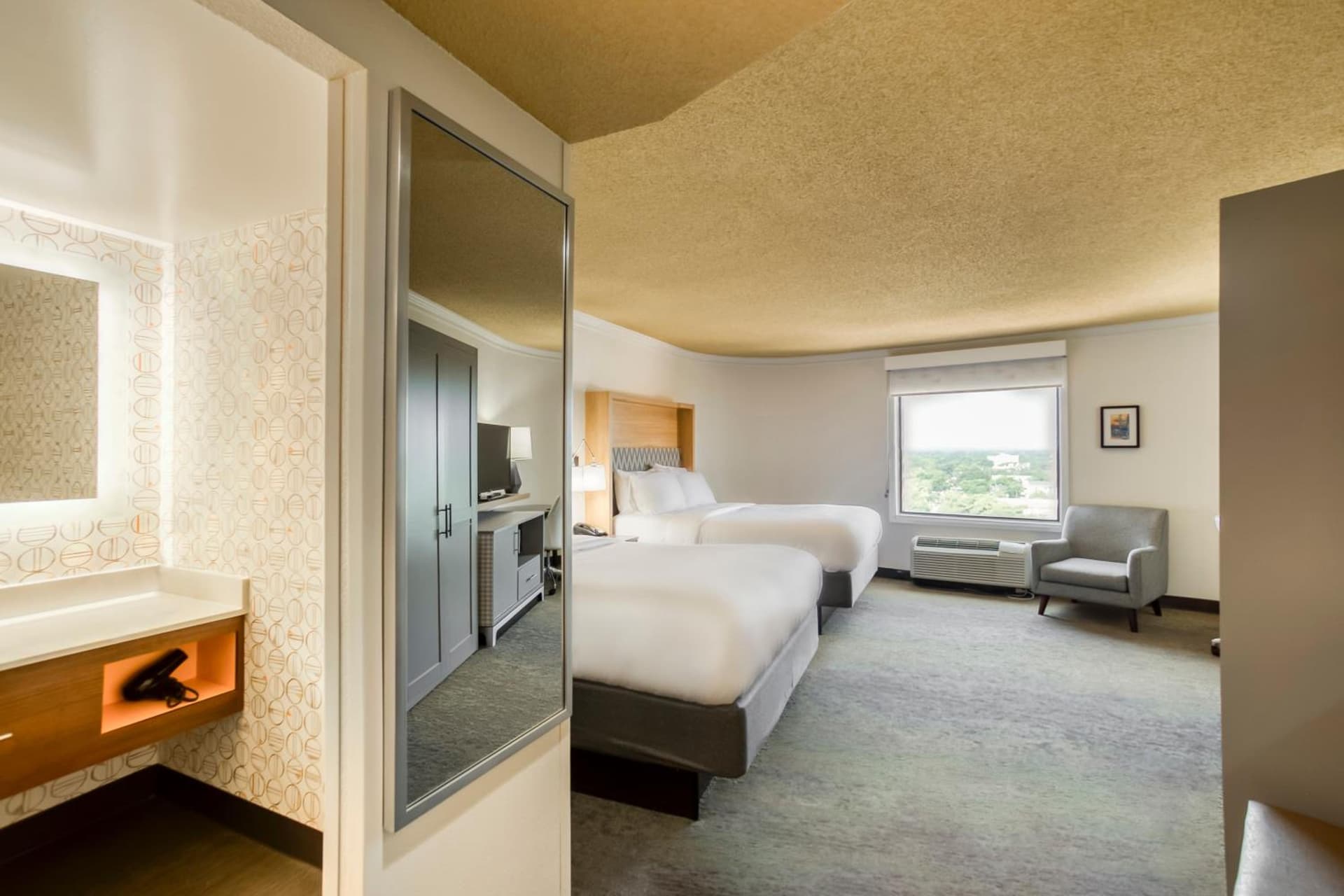 Holiday Inn Mobile Downtown Historic District by IHG gallery photo in Mobile, AL — image 20
